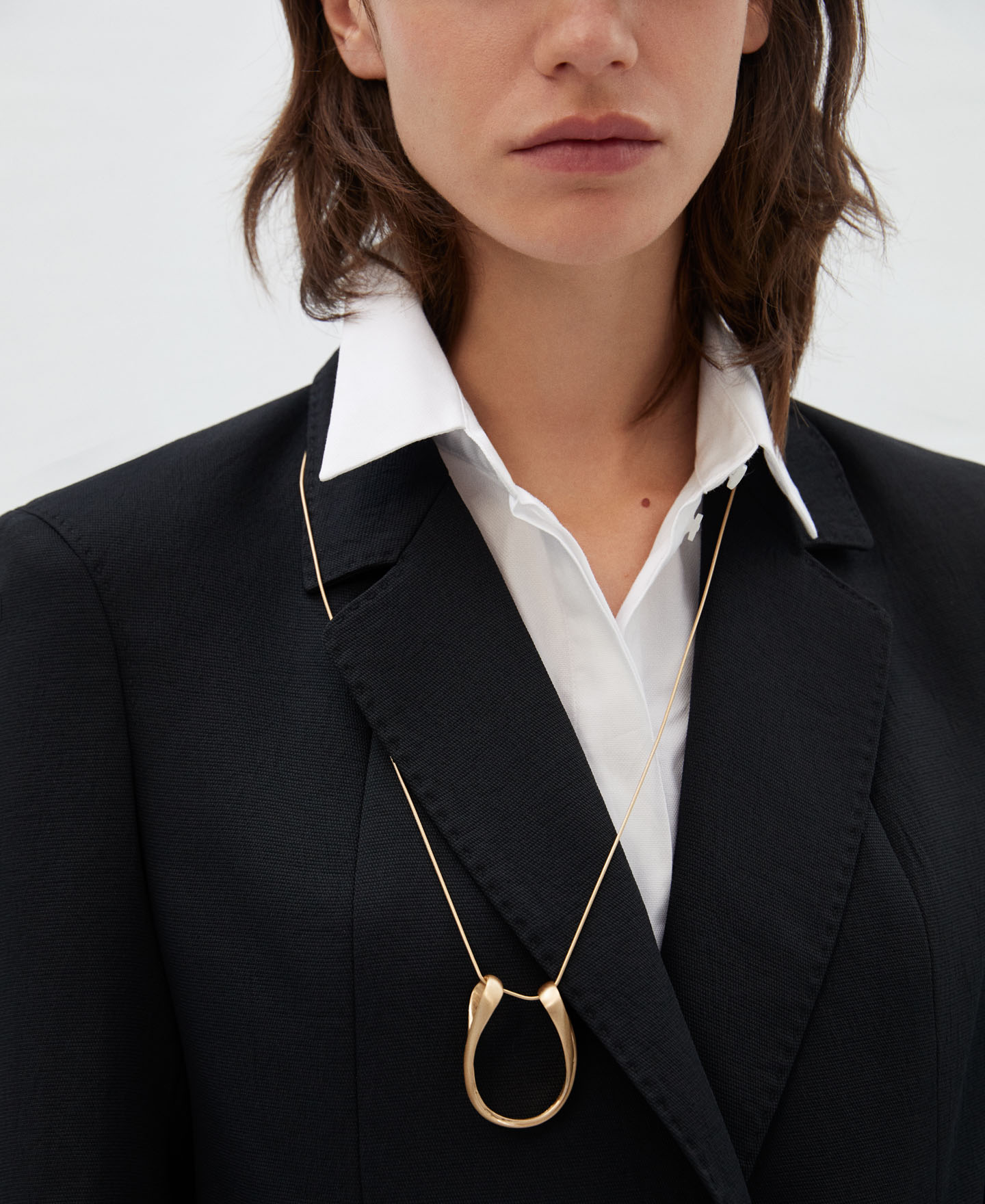 Organic silhouette pendant image number 3