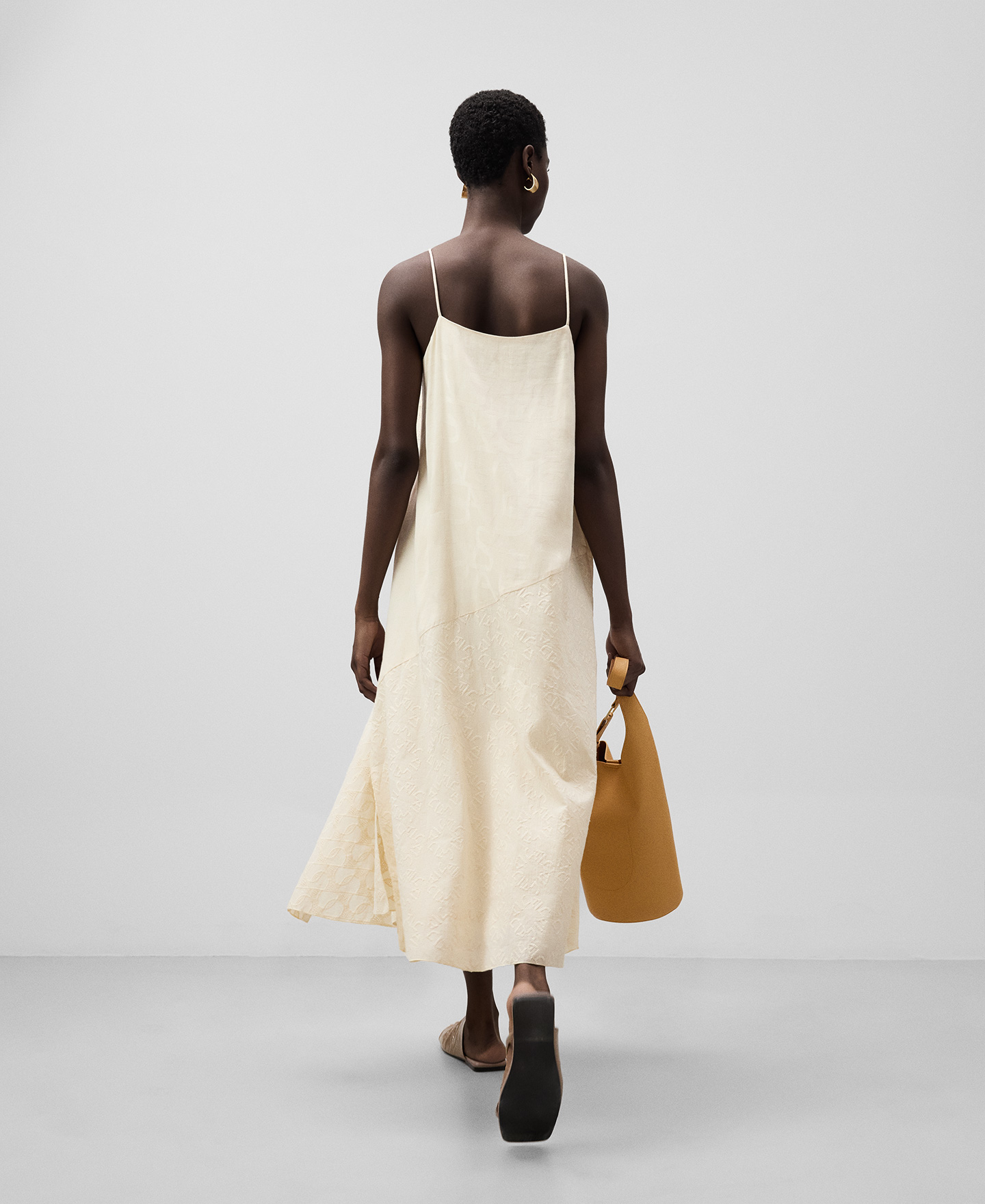 Asymmetrical combined dress woman image number 2