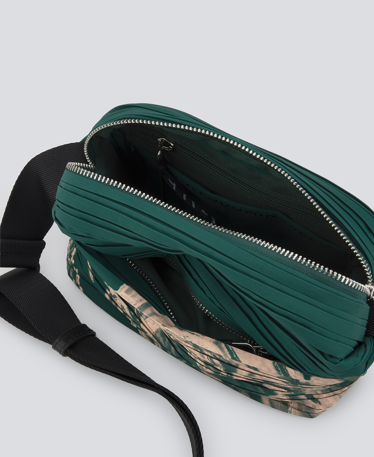 Recycled crinkle medium bag woman image number 3