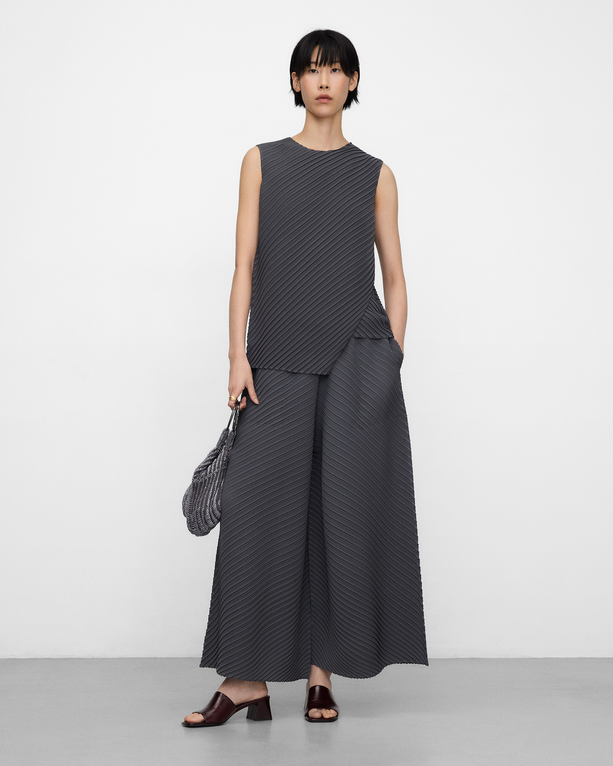 Crinkle asymmetrical top image number 1