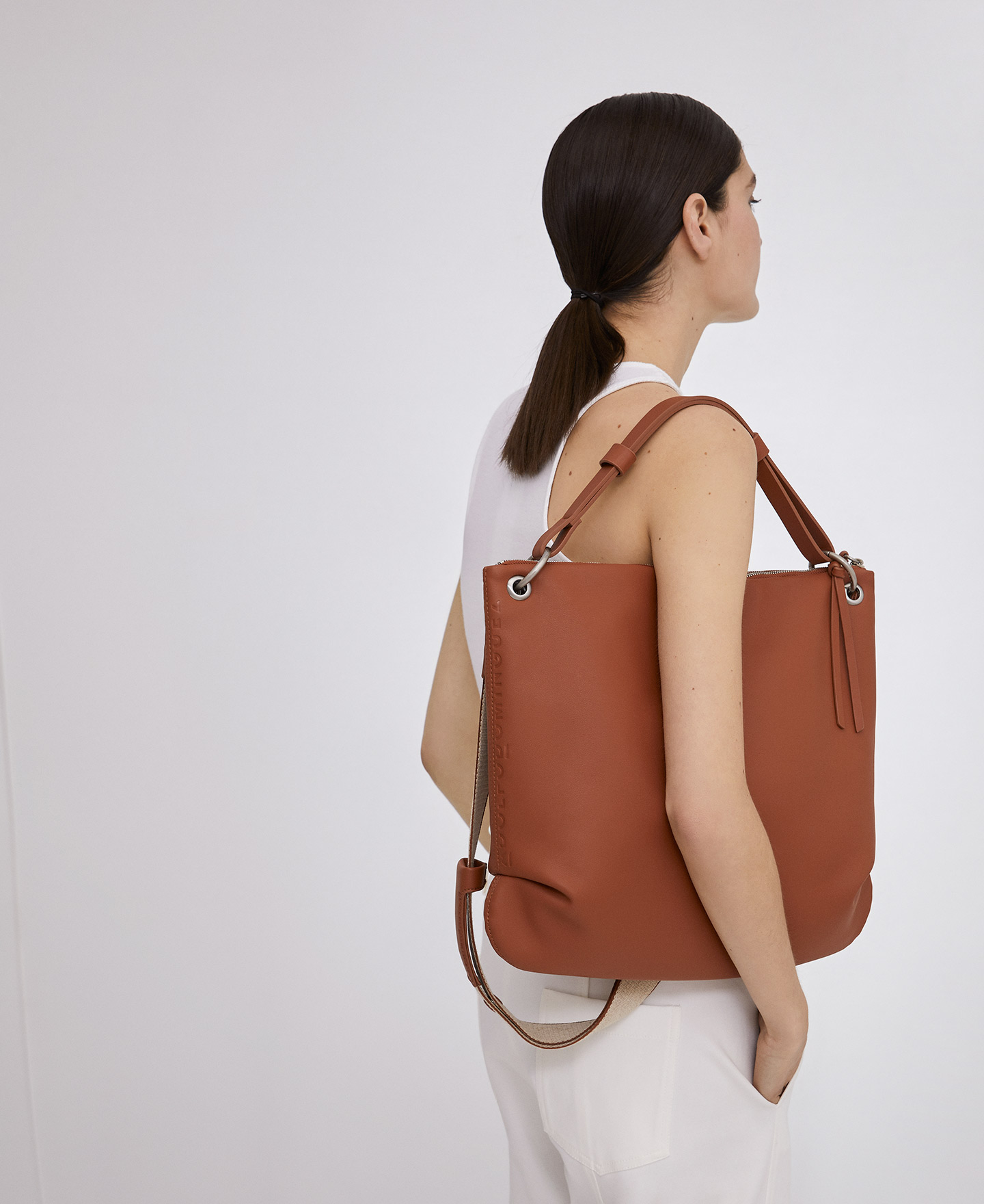 Faux leather hobo image number 3