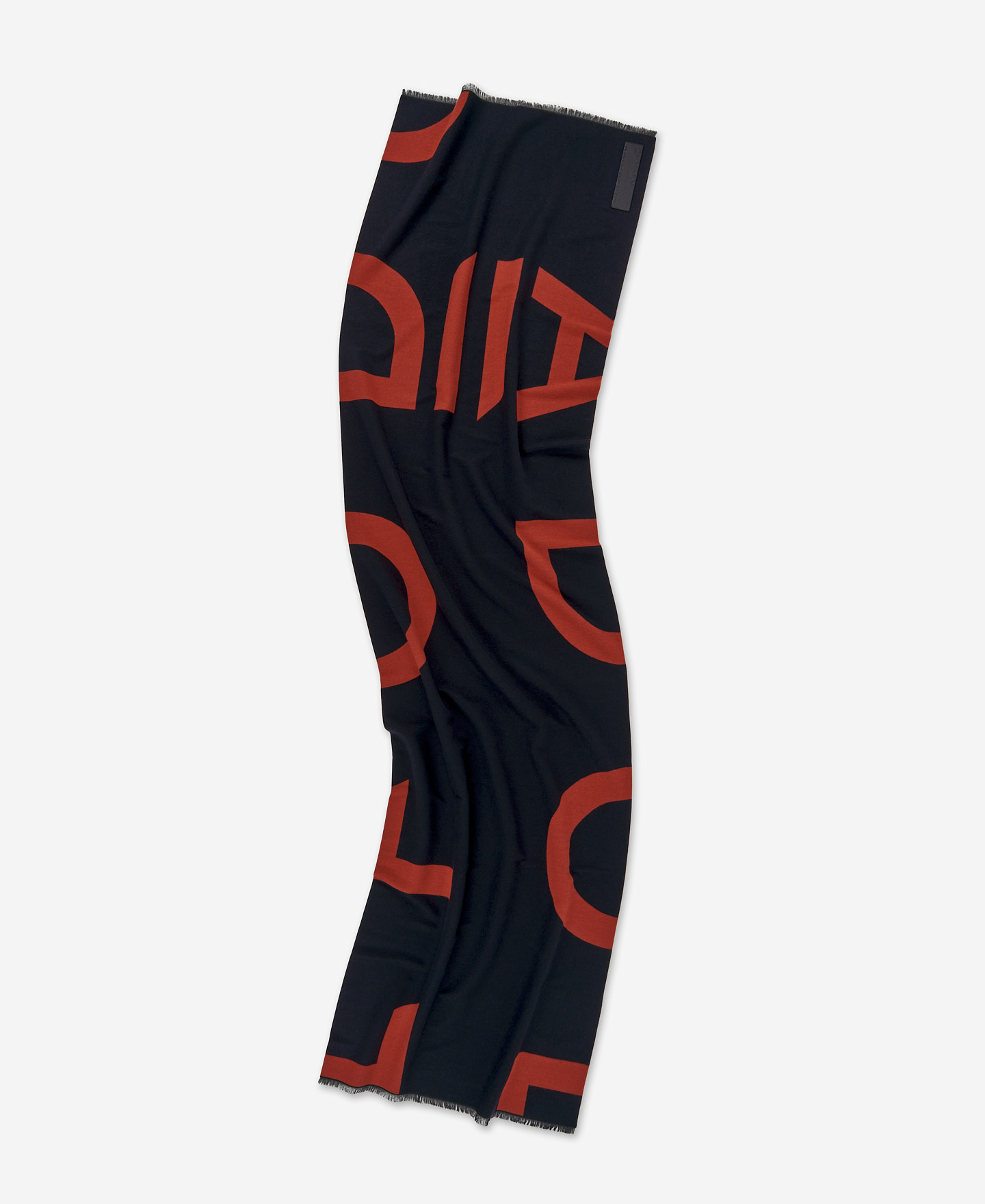 Jacquard maxi logo scarf for women image number 1