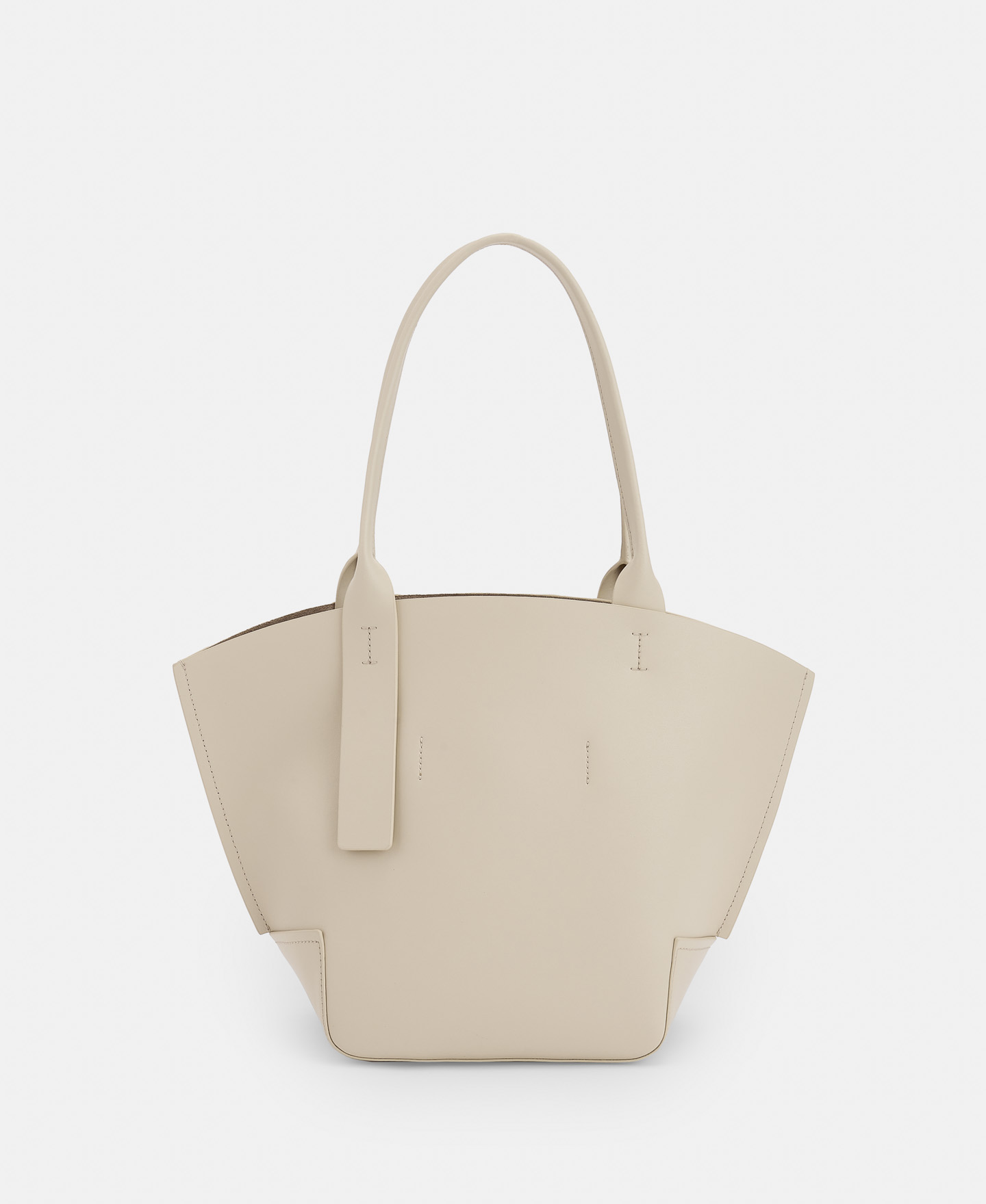Basket with rectified leather image number 1