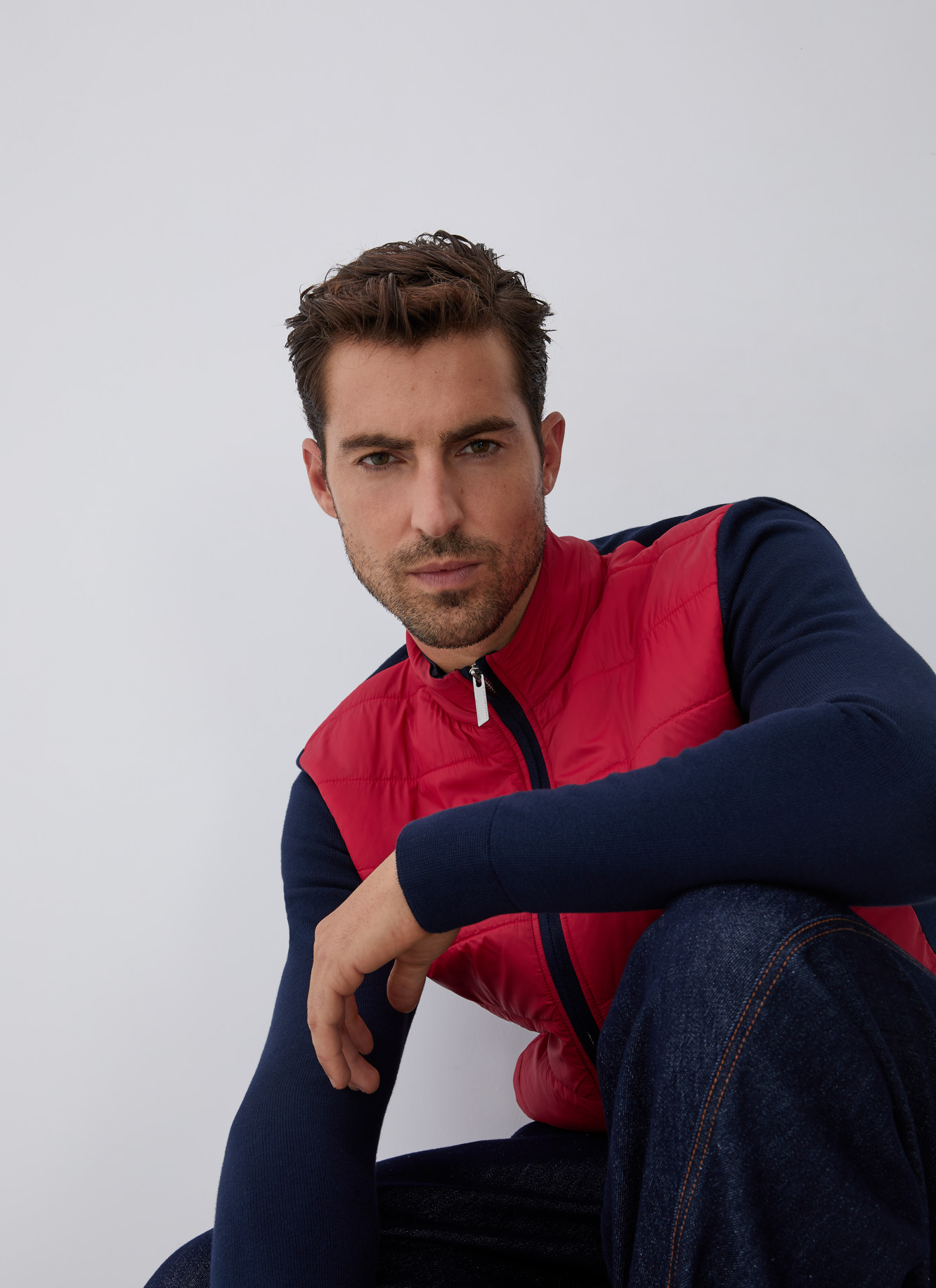 Cardigan with padded front image number 4