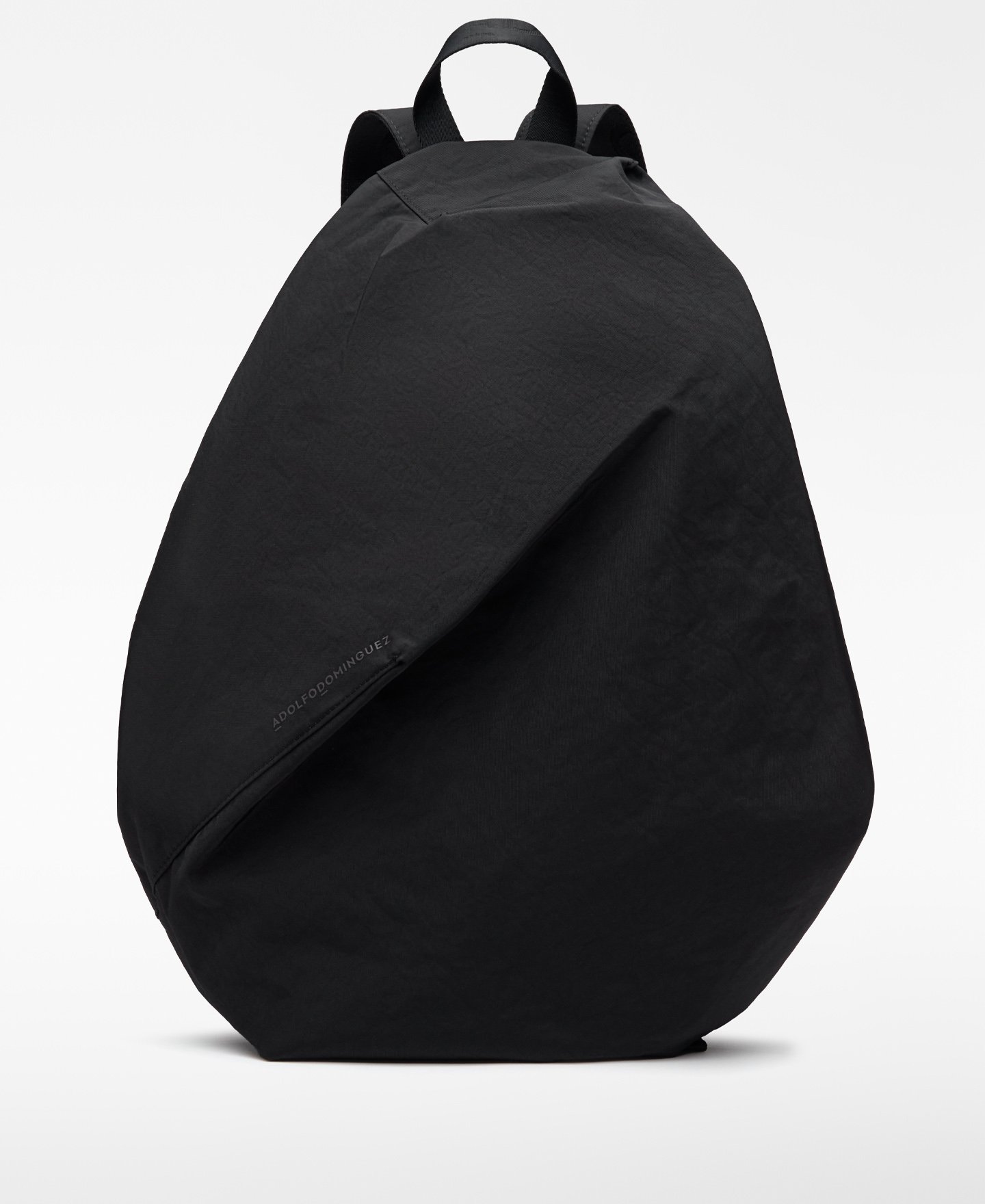 Mochila asim&eacute;trica pliegue image number 0