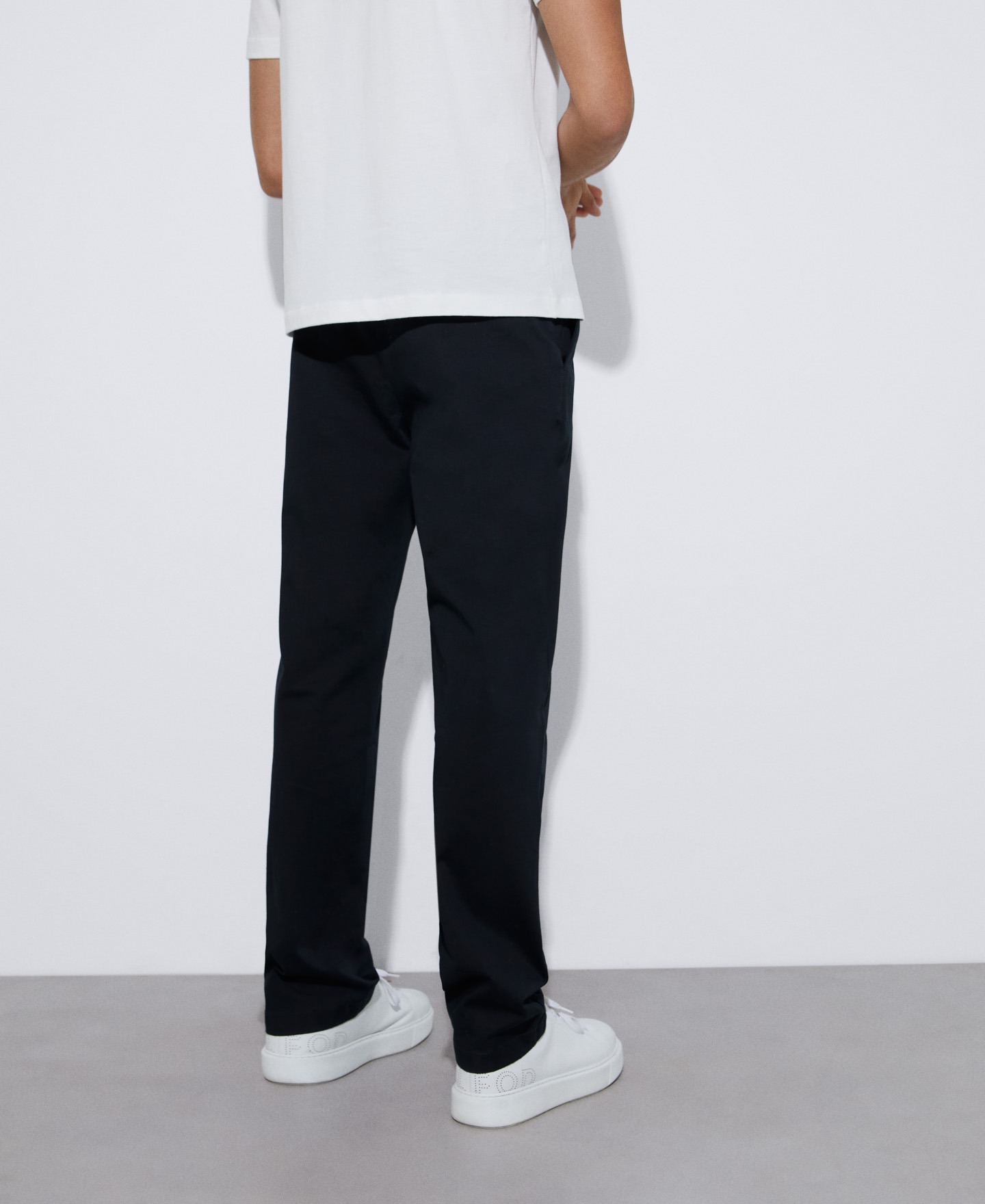 Responsible cotton chino pants image number 1