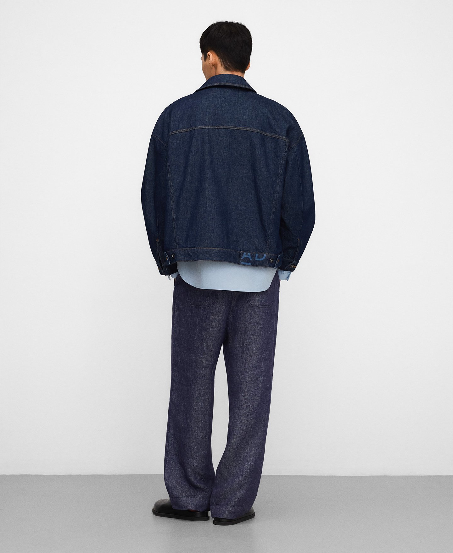 Coton denim oversize jacket image number 2