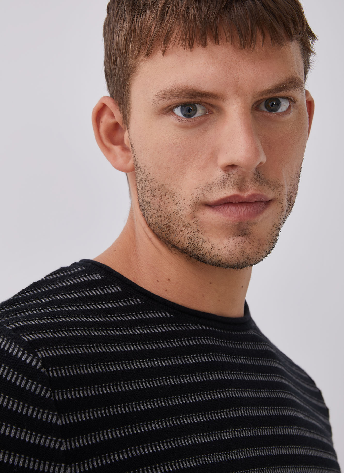 Striped cotton sweater image number 3