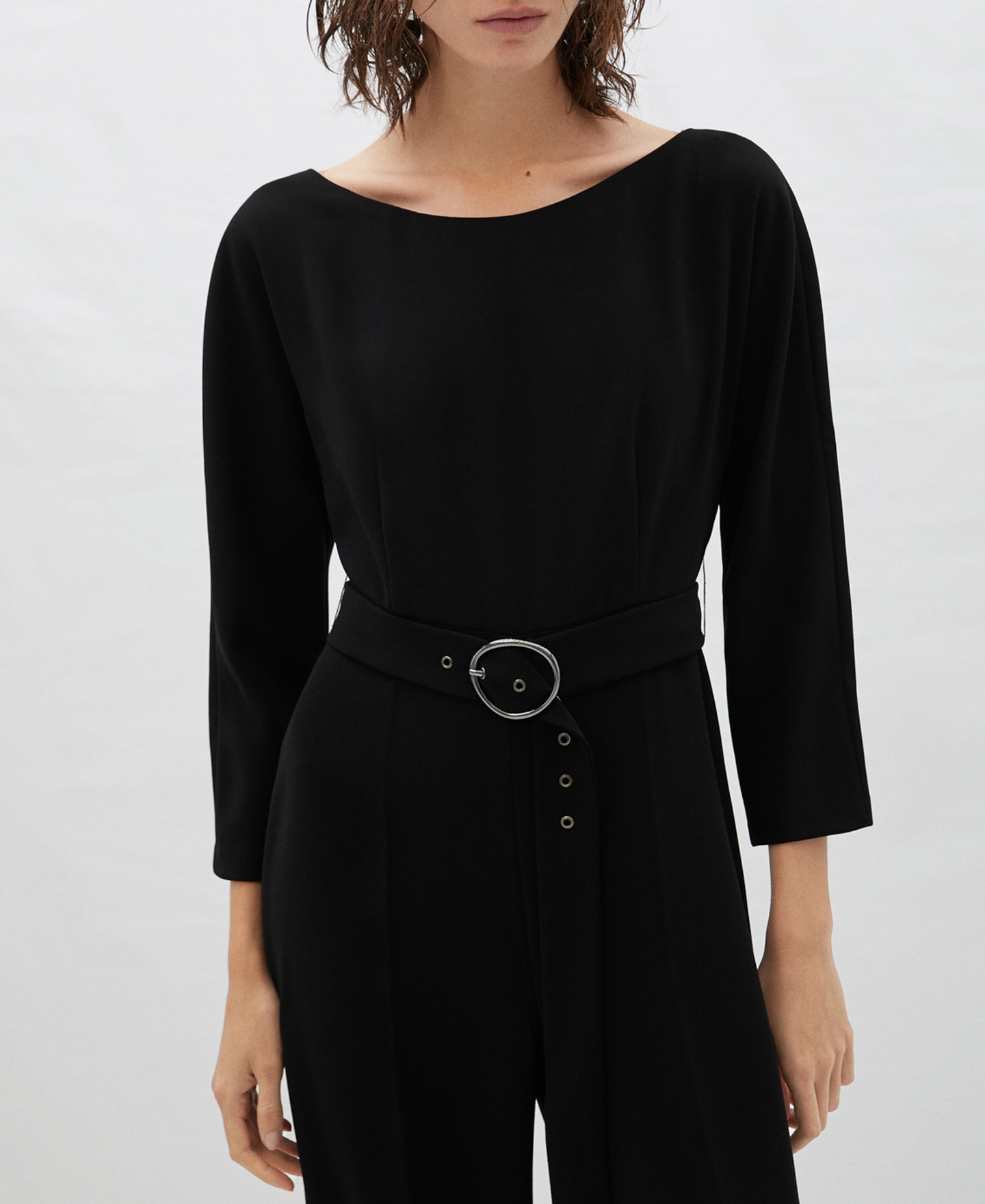 Straight jumpsuit with bateau neckline image number 0