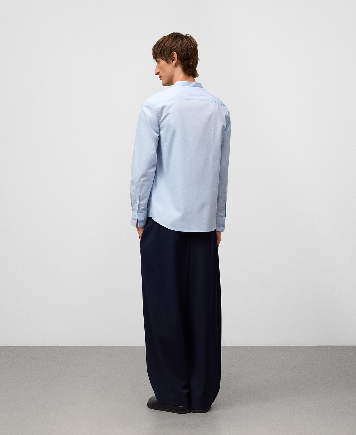 Chemise regular fit à col mao homme image number 2
