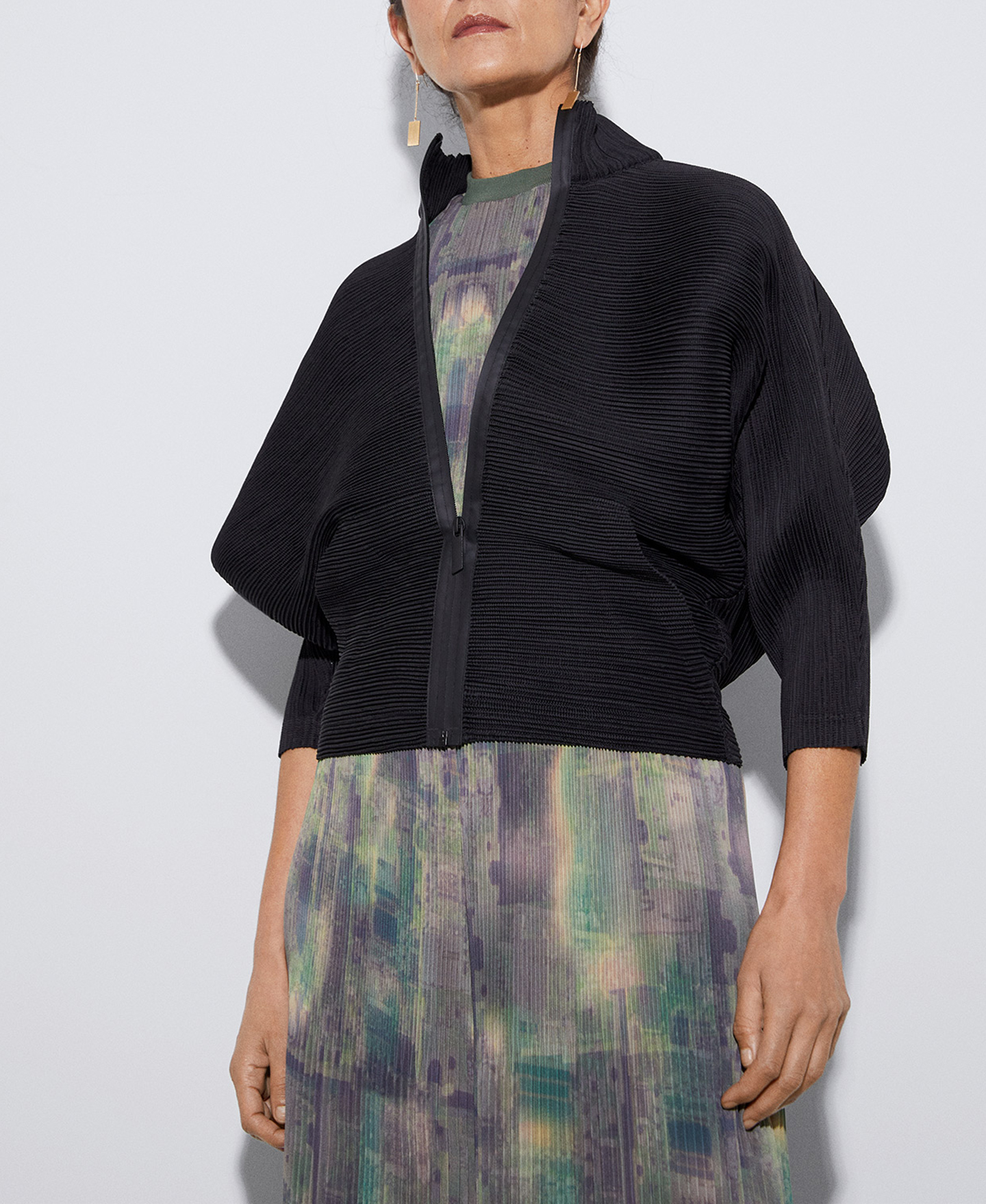 Crinkle sweatshirt in recycled polyester image number 0