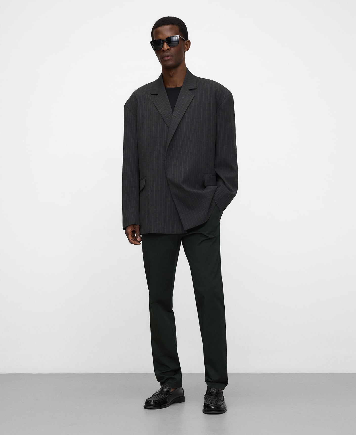 Pantal&oacute;n chino slim fit algod&oacute;n image number 1