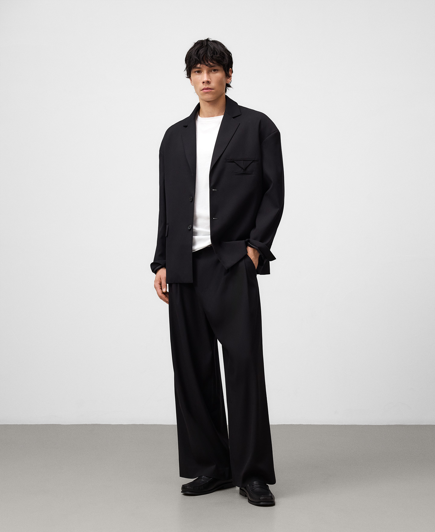 Pantalón oversize doble pinza hombre image number 1