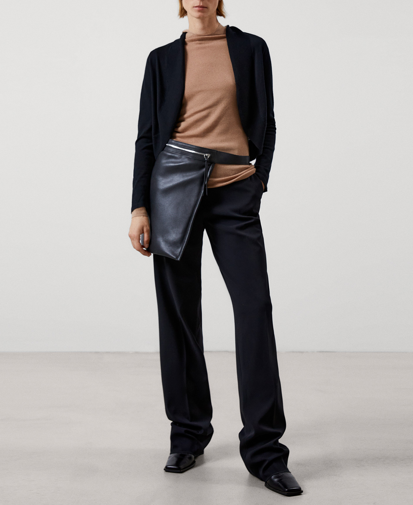 Merino wool bateau neckline twinset image number 1