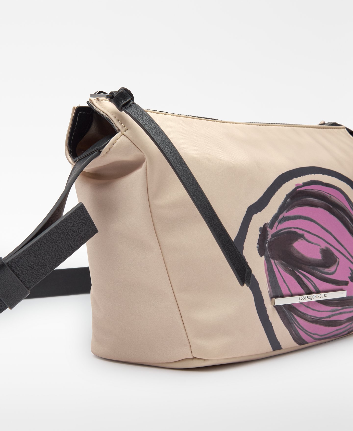 Bolsa pequena Ori&oacute;n estampada em nylon image number 3