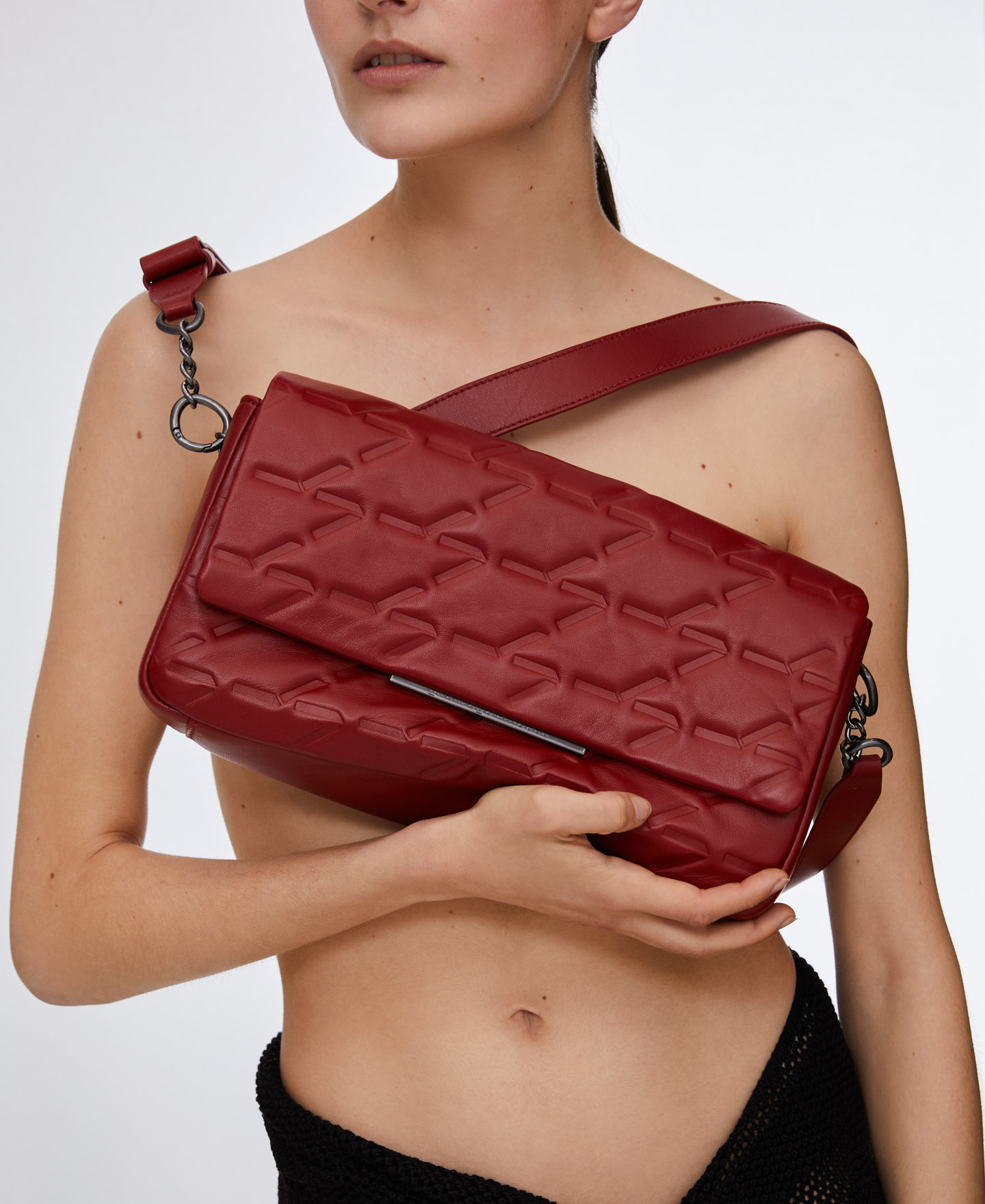 Padded nappa leather shoulder bag image number 3