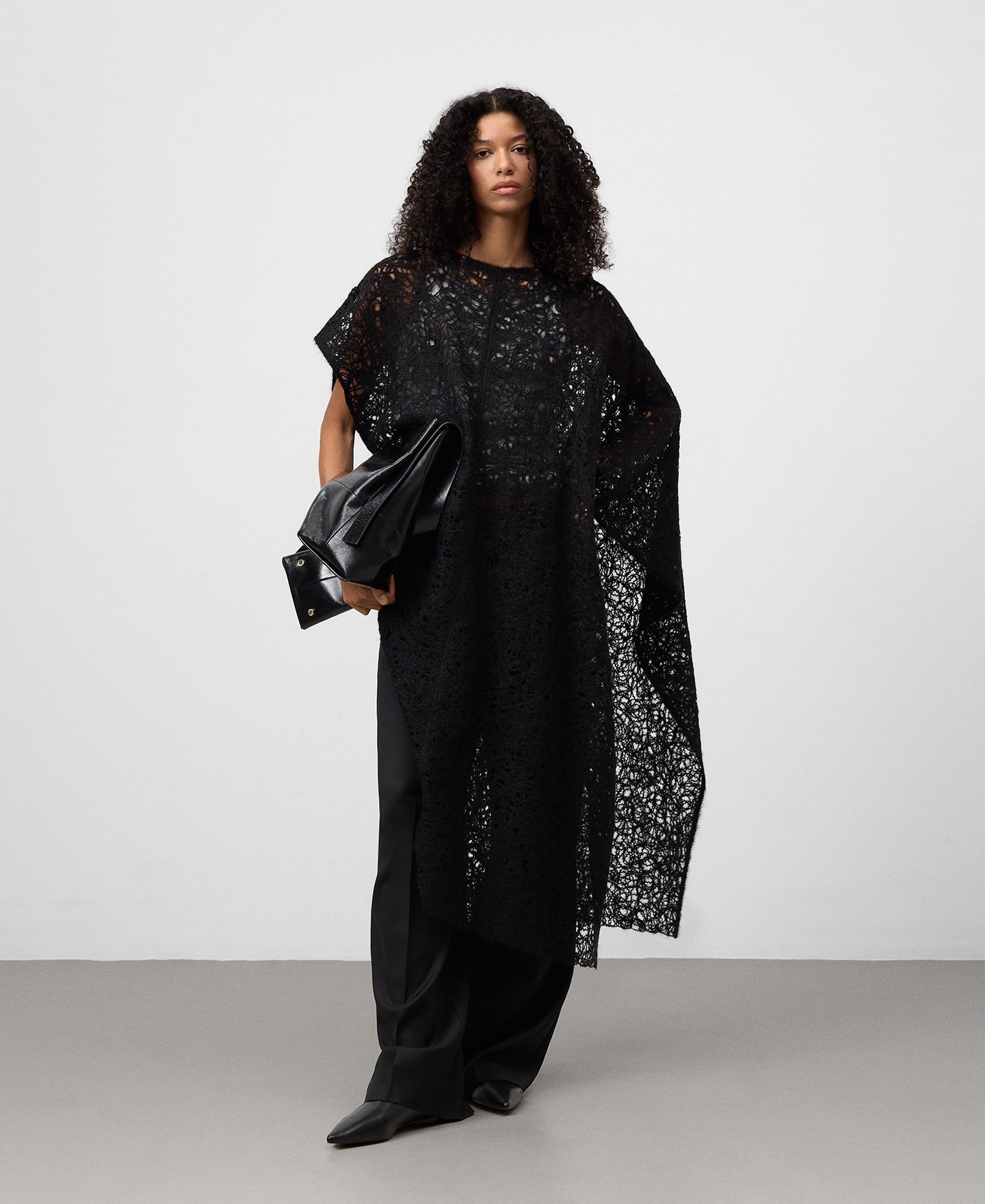 Asymmetric embroidered knit cape woman image number 1