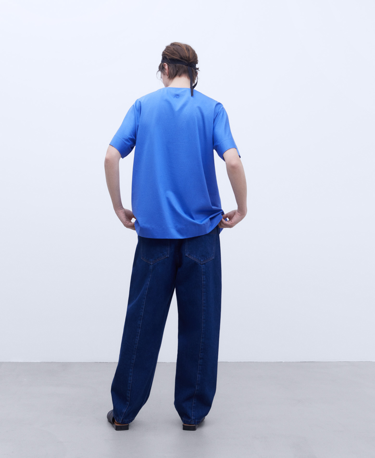 Cotton crew neck t-shirt image number 2
