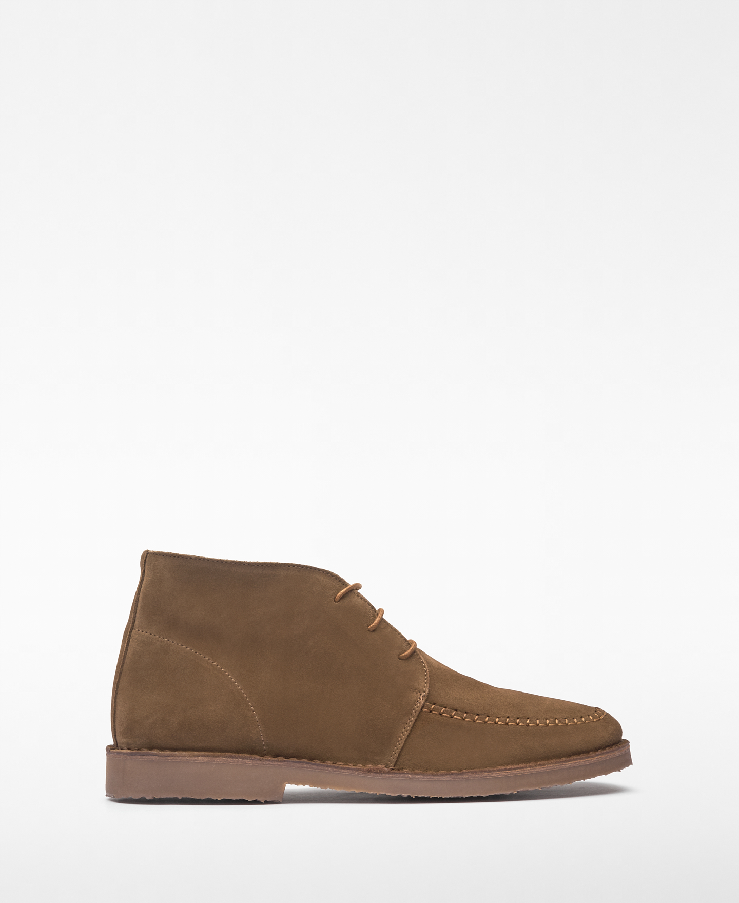Suede desert boot man image number 0