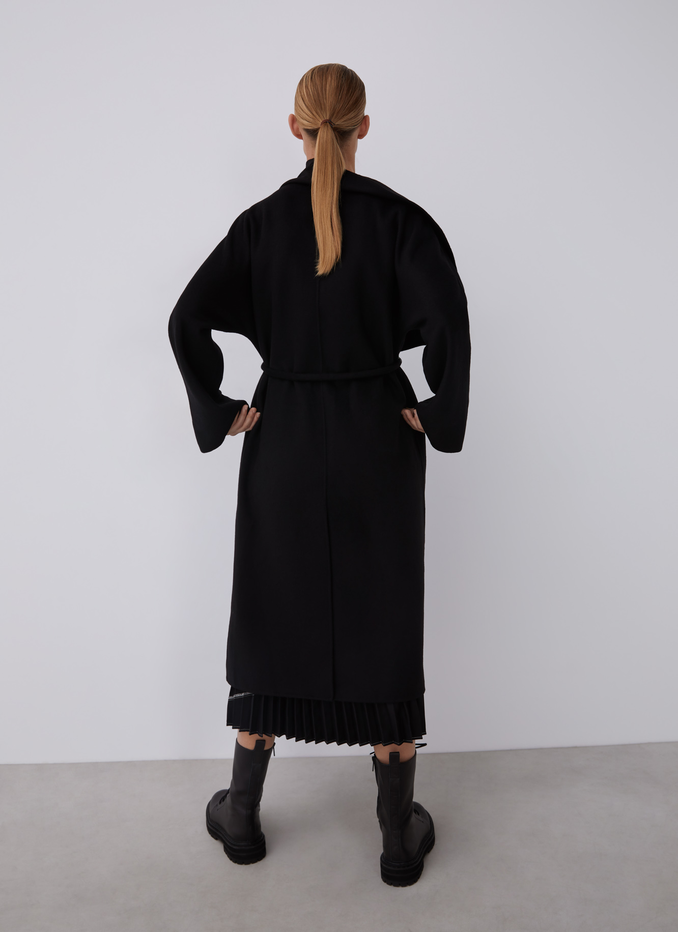 Double-faced wrapping coat image number 1