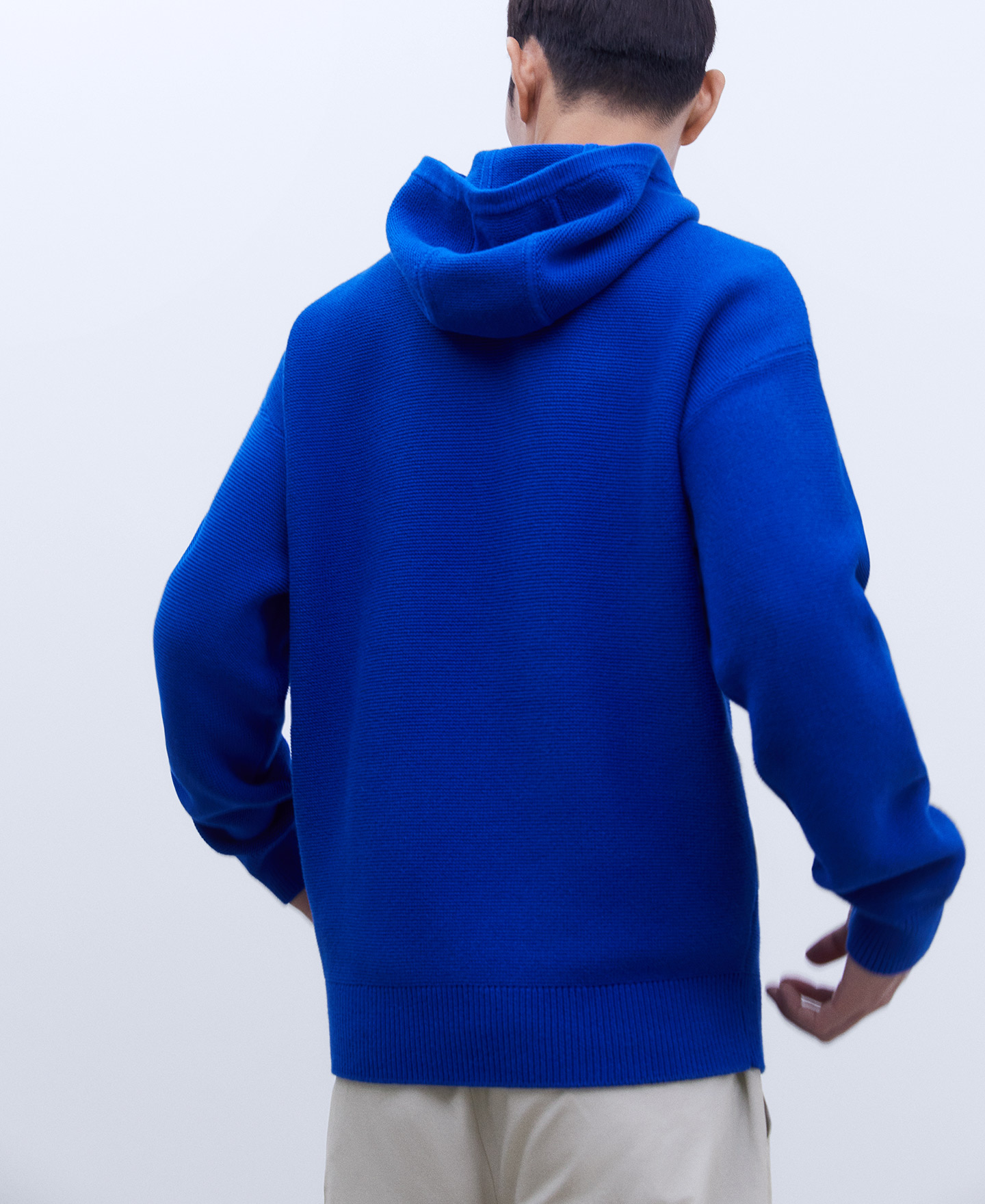 Knitted hoodie image number 2