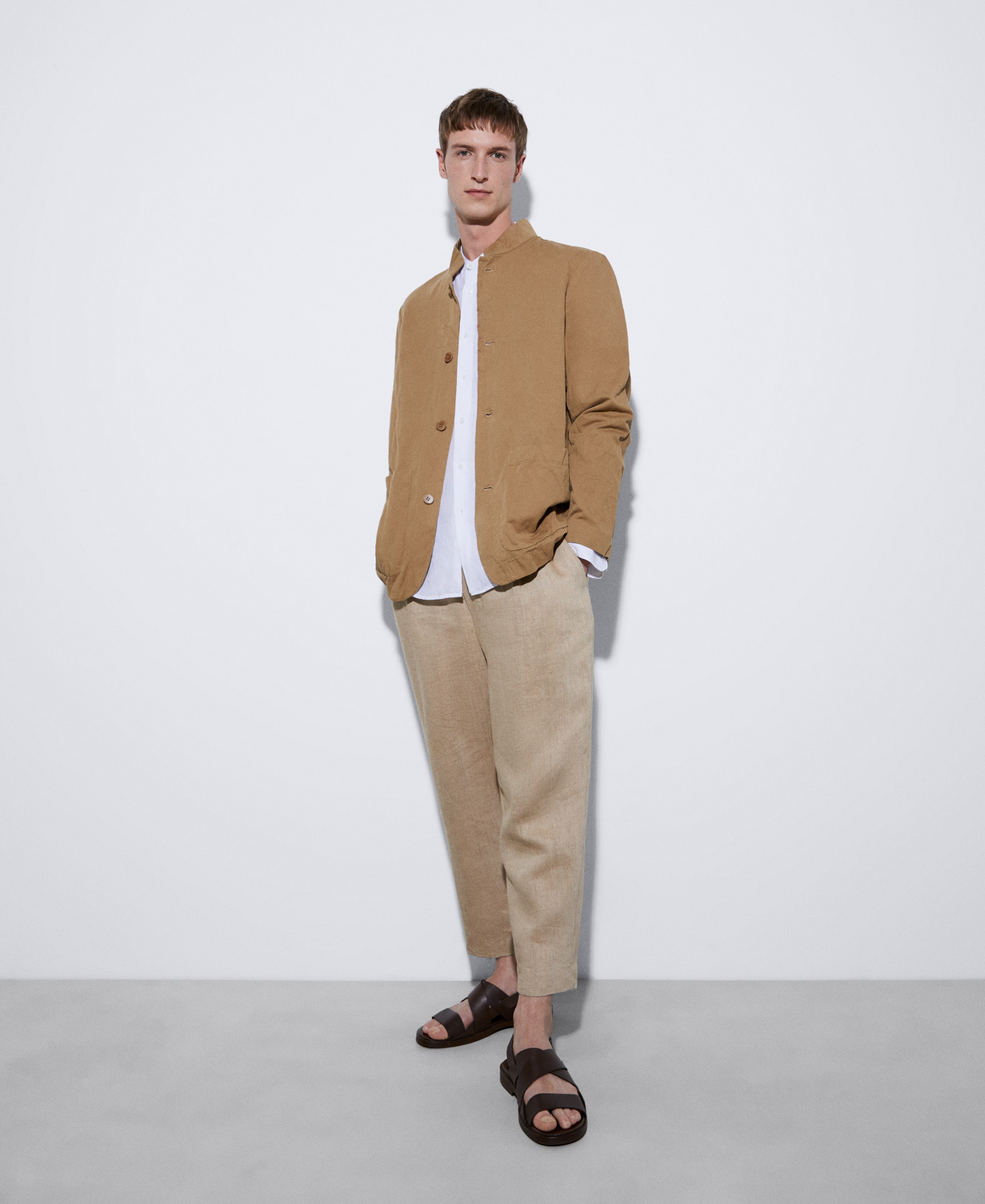 Mandarin collar four button blazer image number 1