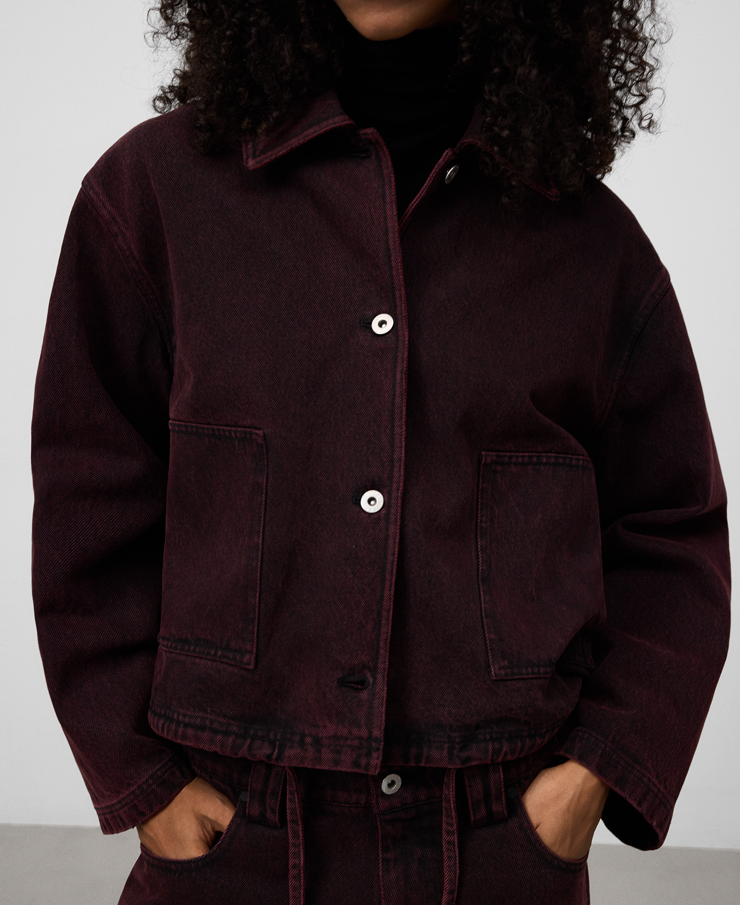 Chaqueta corta denim lavado mujer image number 3