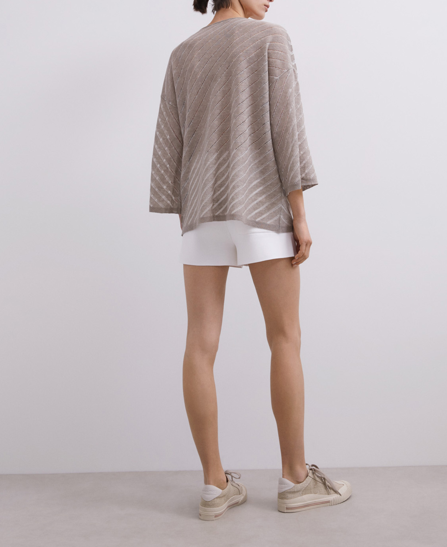 Jersey oversize semitransparente en lino image number 1