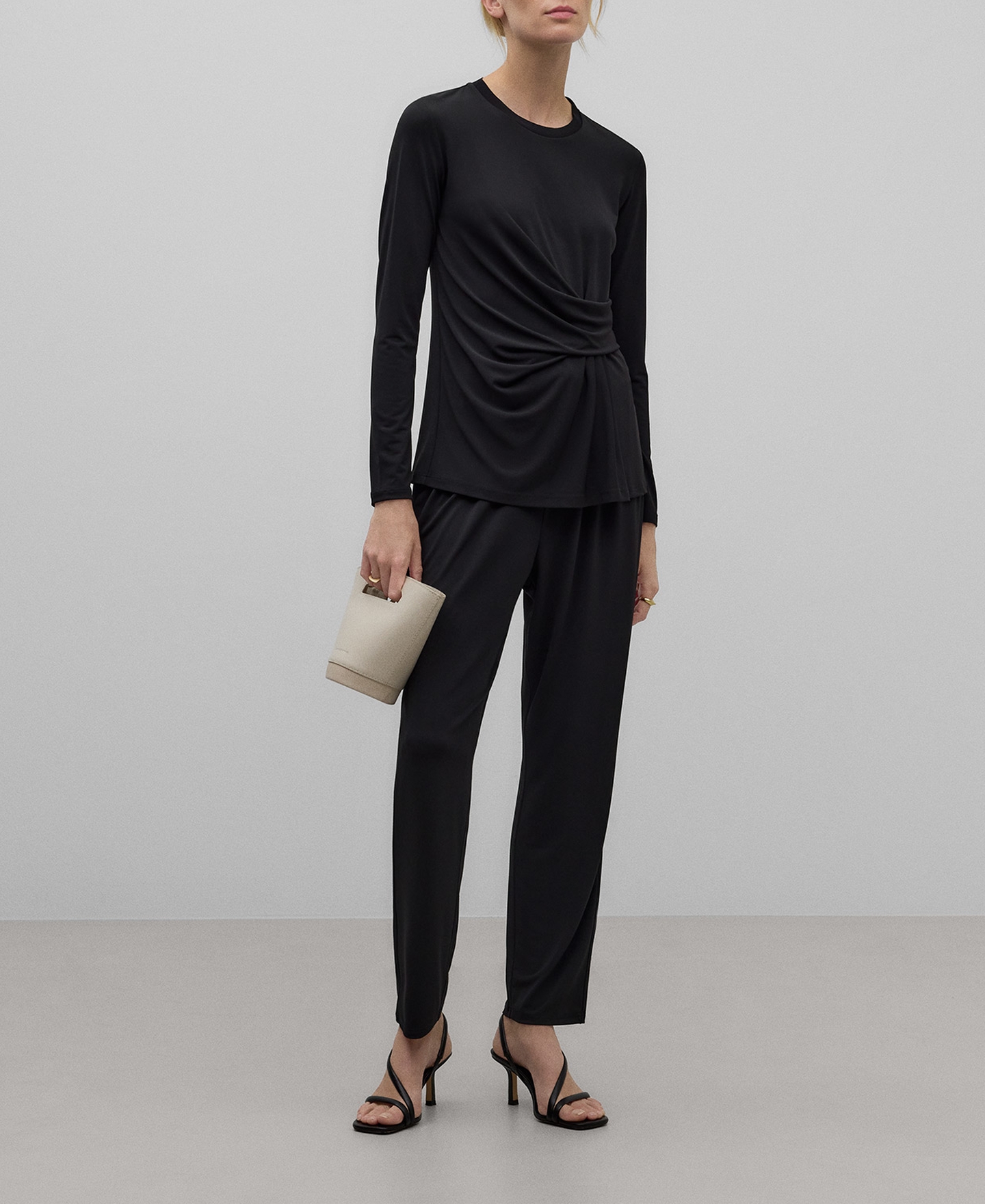 Draped T-shirt woman image number 1