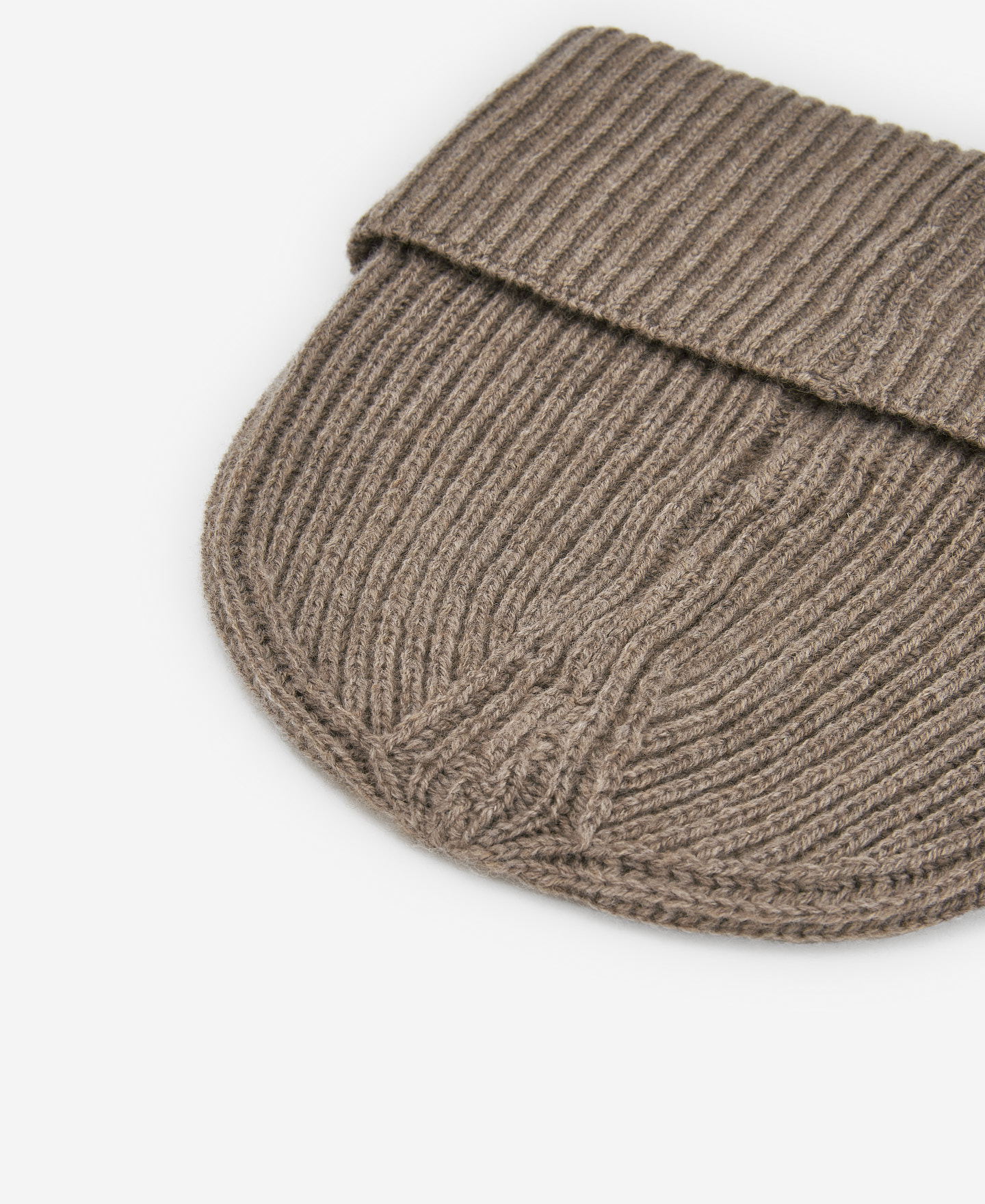 Wool beanie woman image number 2