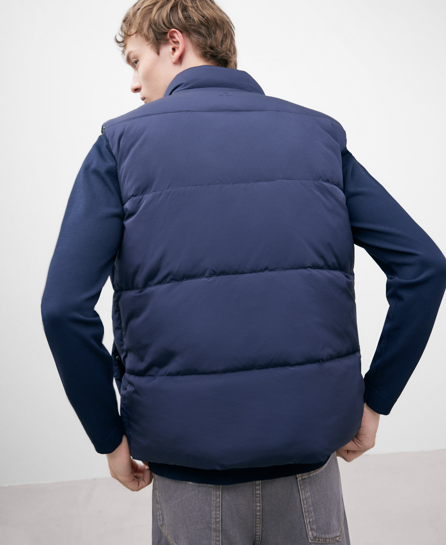 Reversible padded waistcoat image number 2