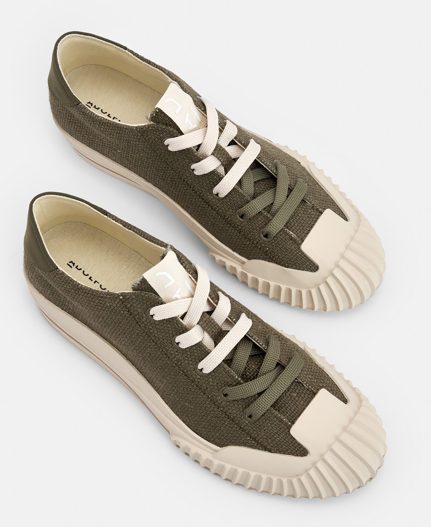 Linen trainer with maxi laces image number 1