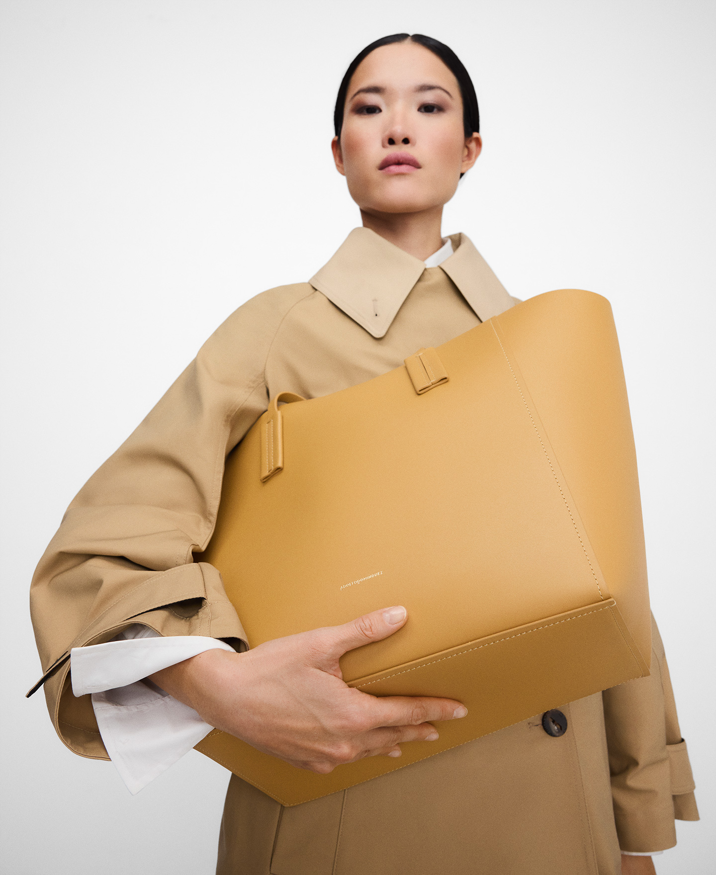 Shopper horizontal Mica image number 5