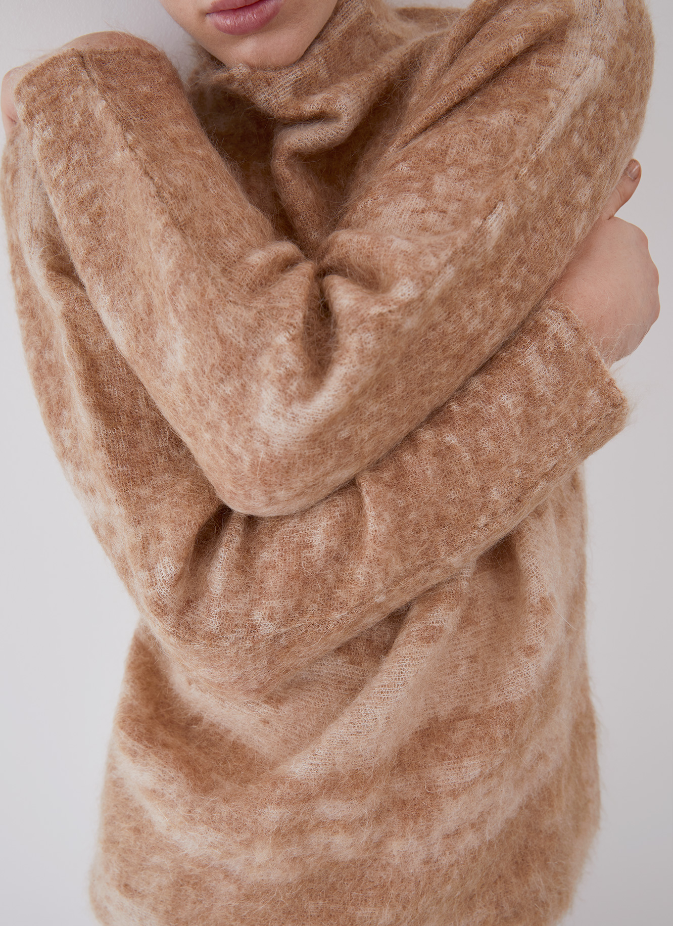 Jersey de mohair con cuello perkins image number 2