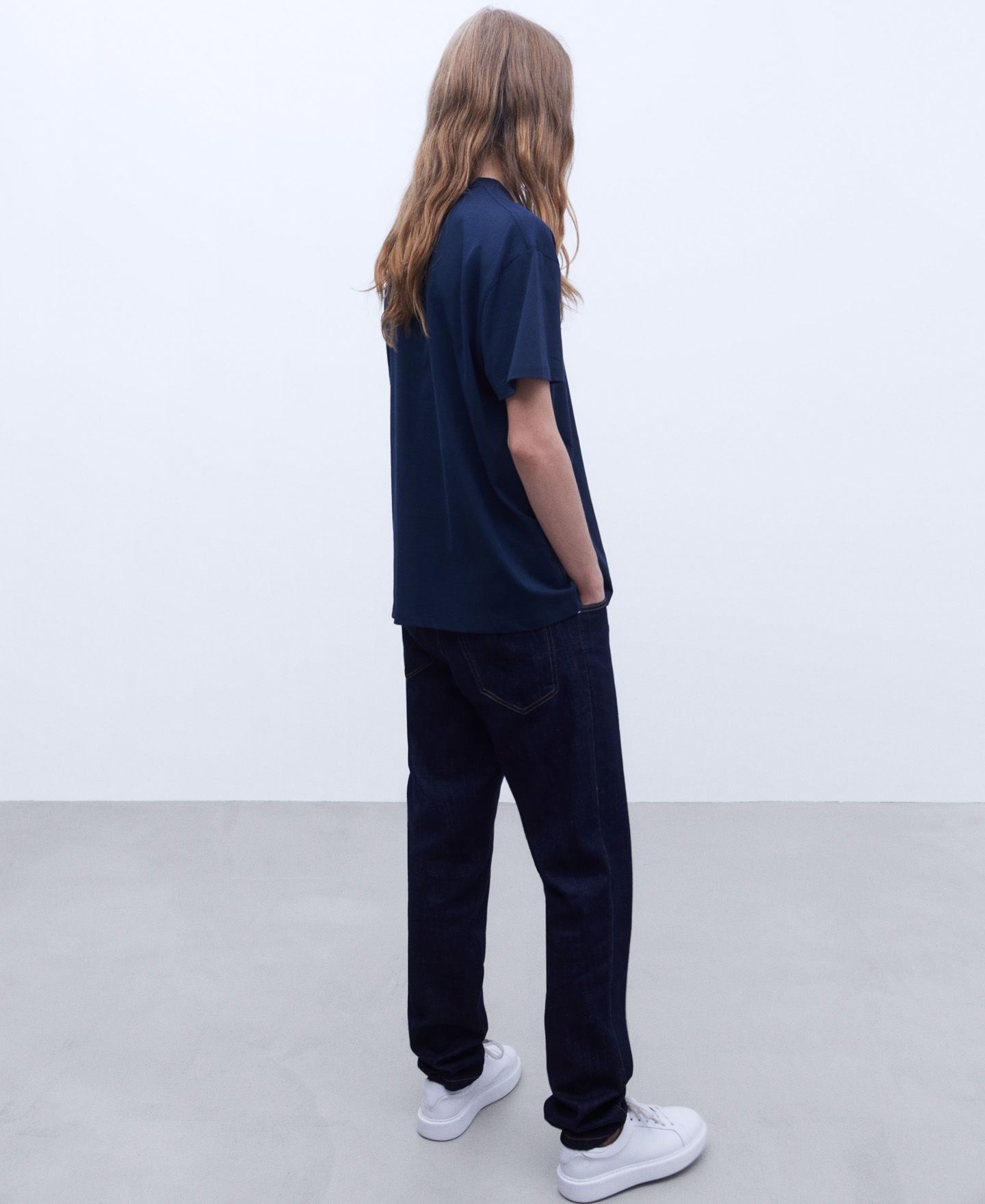 Camiseta oversize algodón orgánico image number 2