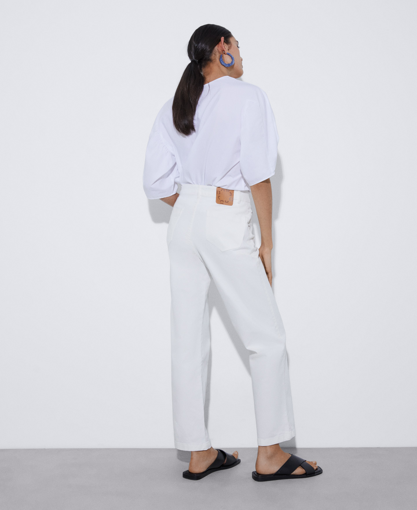 Straight trousers in organic cotton image number 2