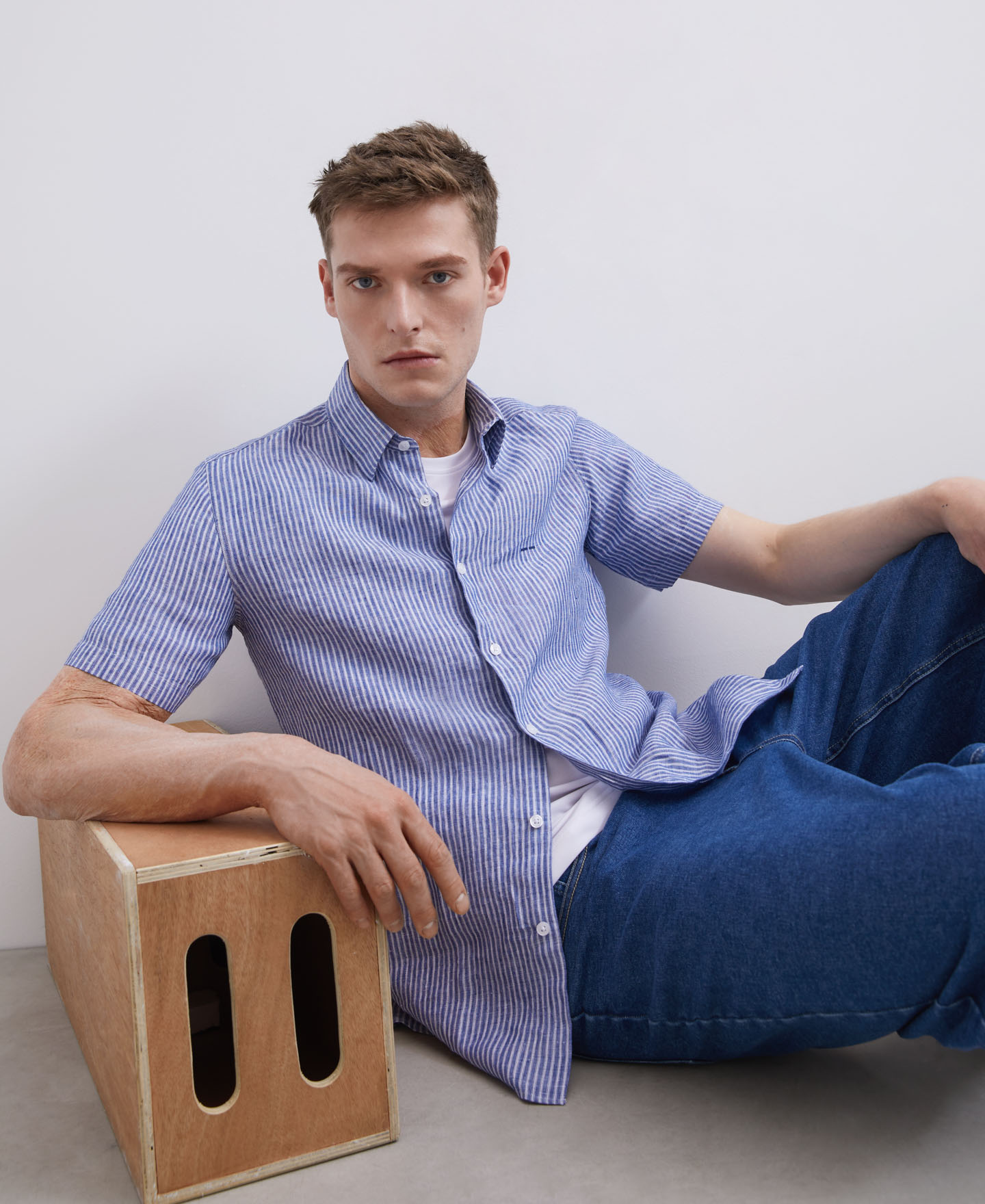 Camisa de lino con rayas image number 0