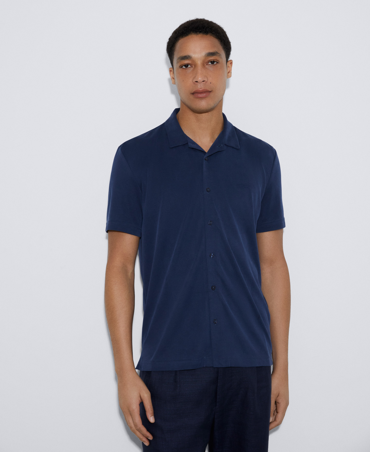 Polo en modal responsable image number 0