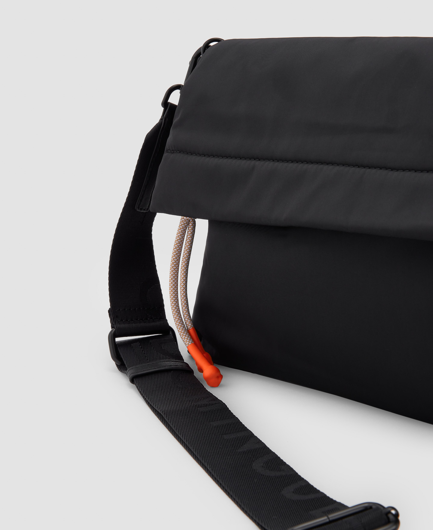 Medium shoulder bag image number 3