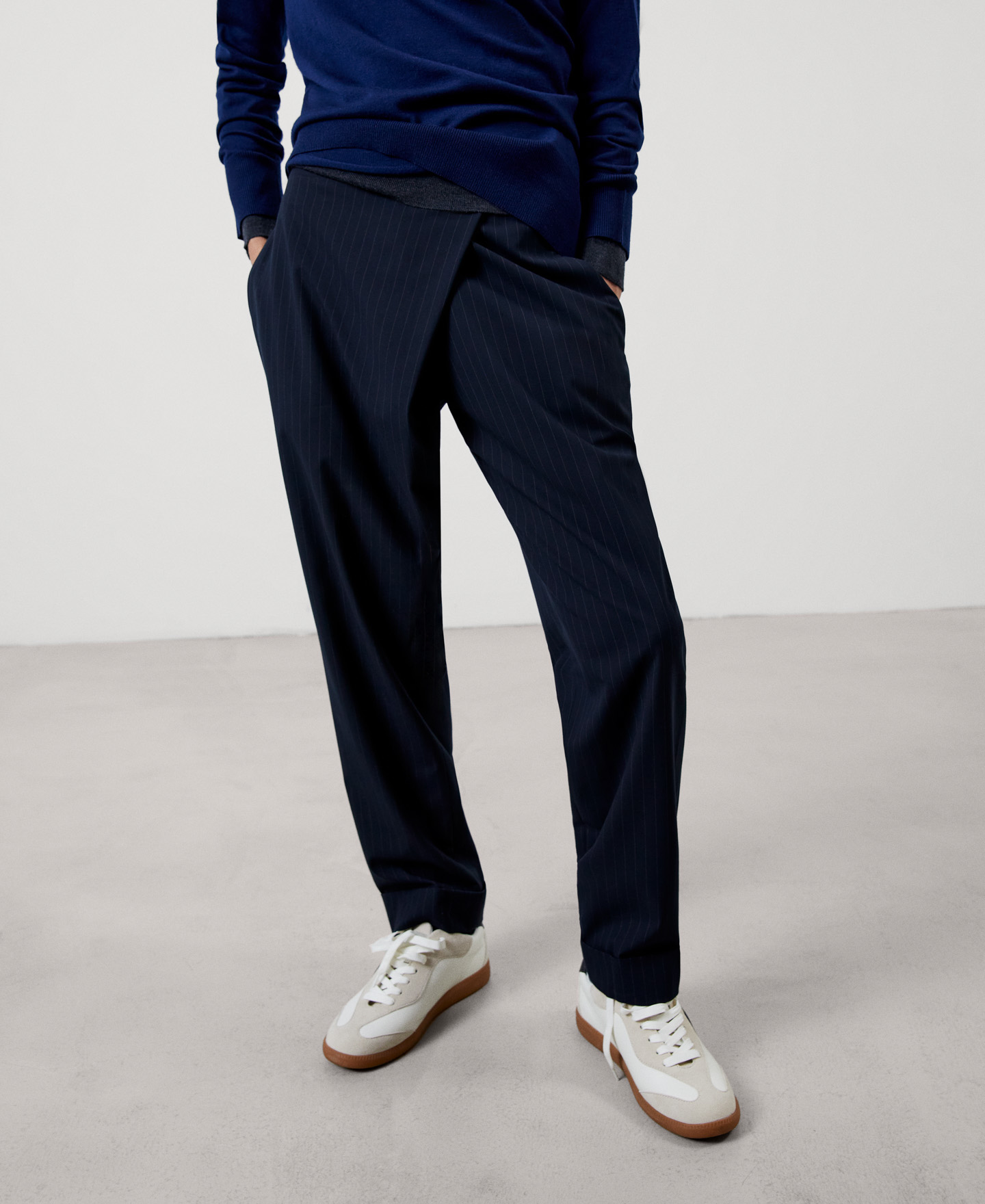 Asymmetric straight trousers image number 0