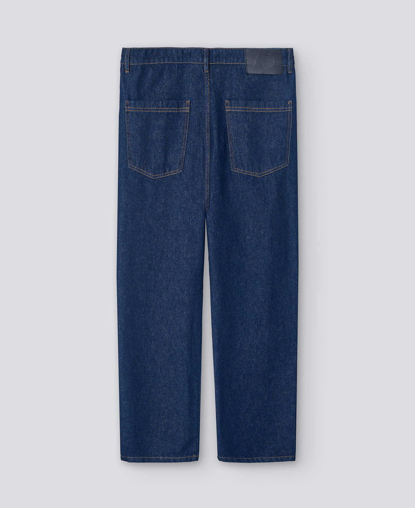 Pantalón denim azul carrot fit hombre image number 5
