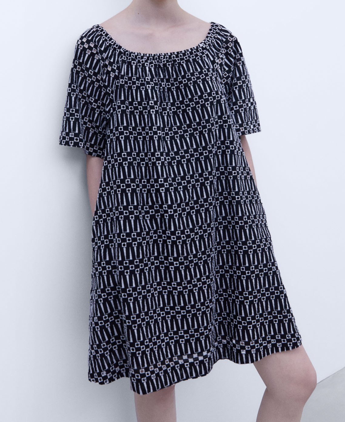 Bateau neckline embroidered dress image number 0