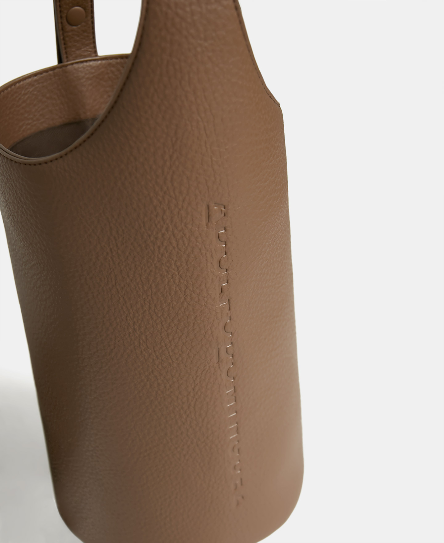 Recycled polyester bucket bag image number 1