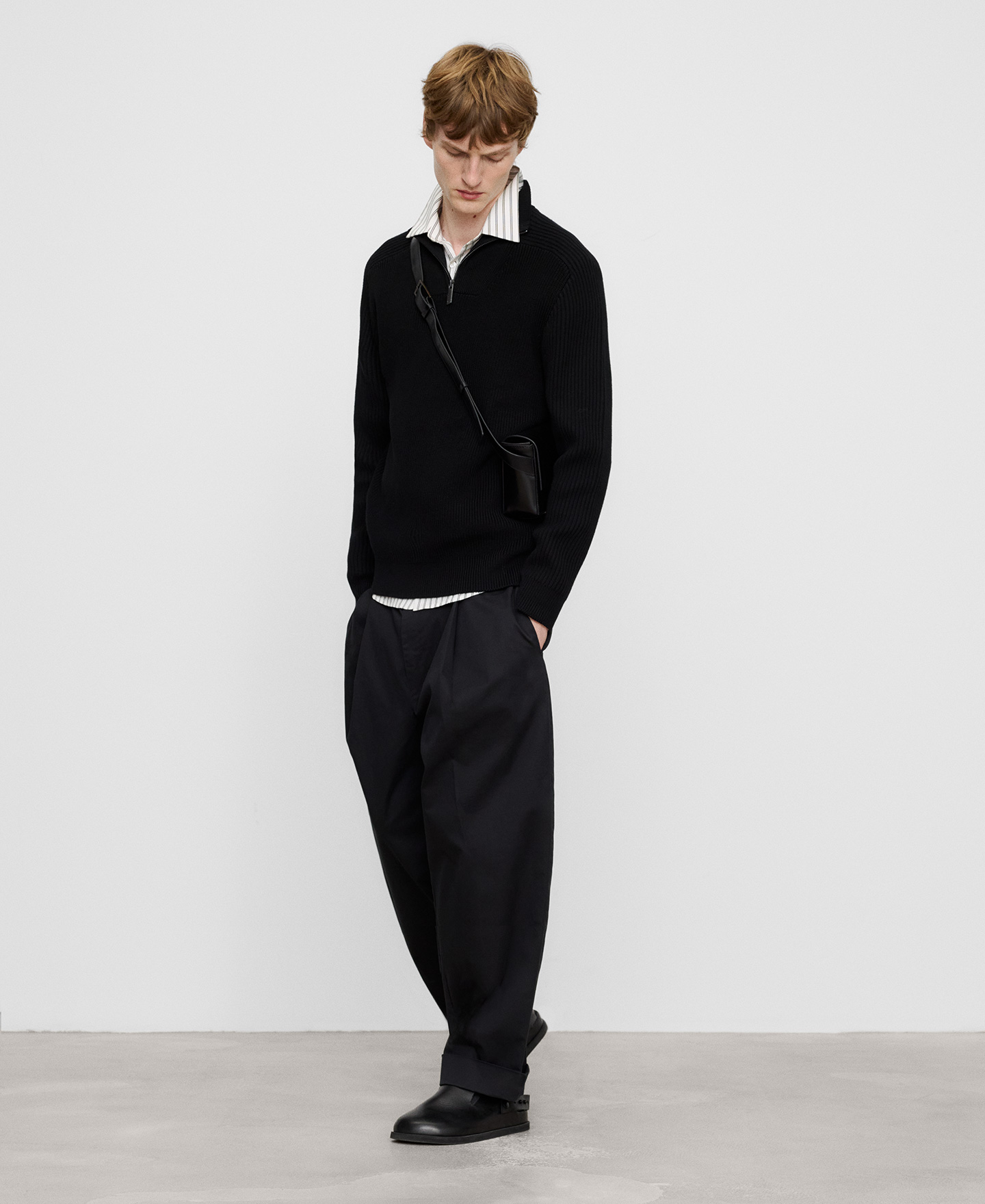 Organic cotton quarter-zip sweater image number 1
