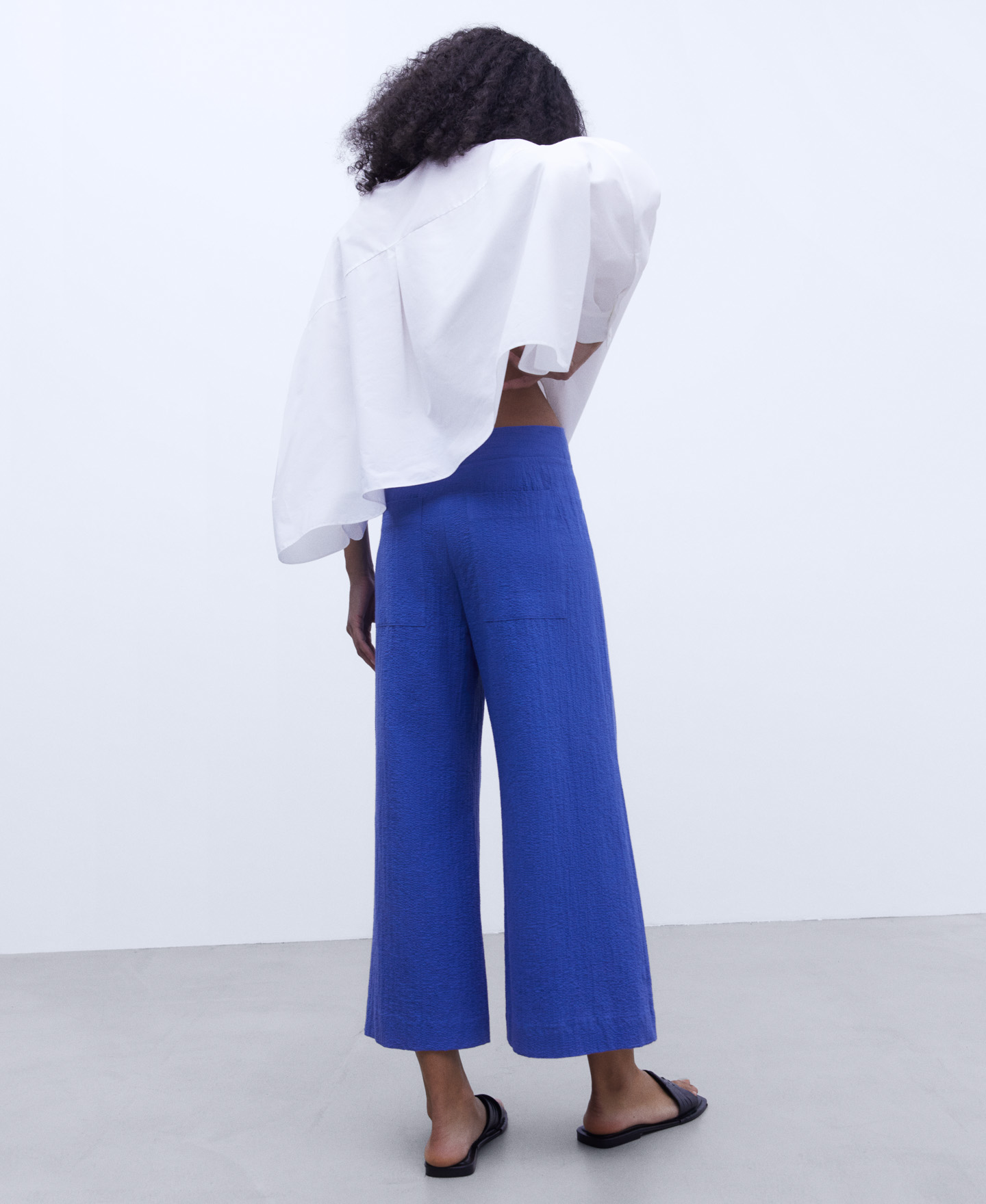 Wide cut cotton trousers image number 2