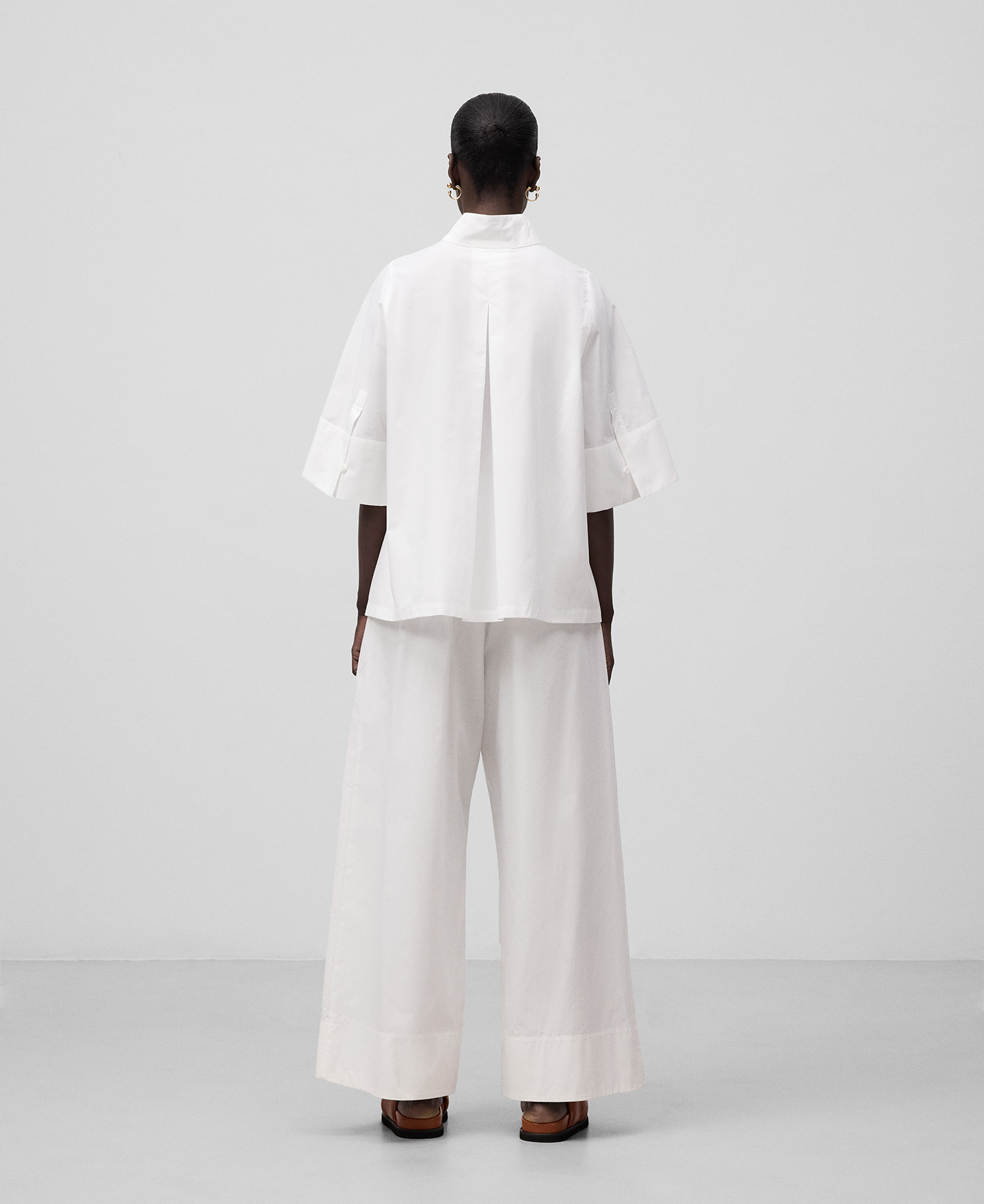 Organic cotton wide leg trousers woman image number 2