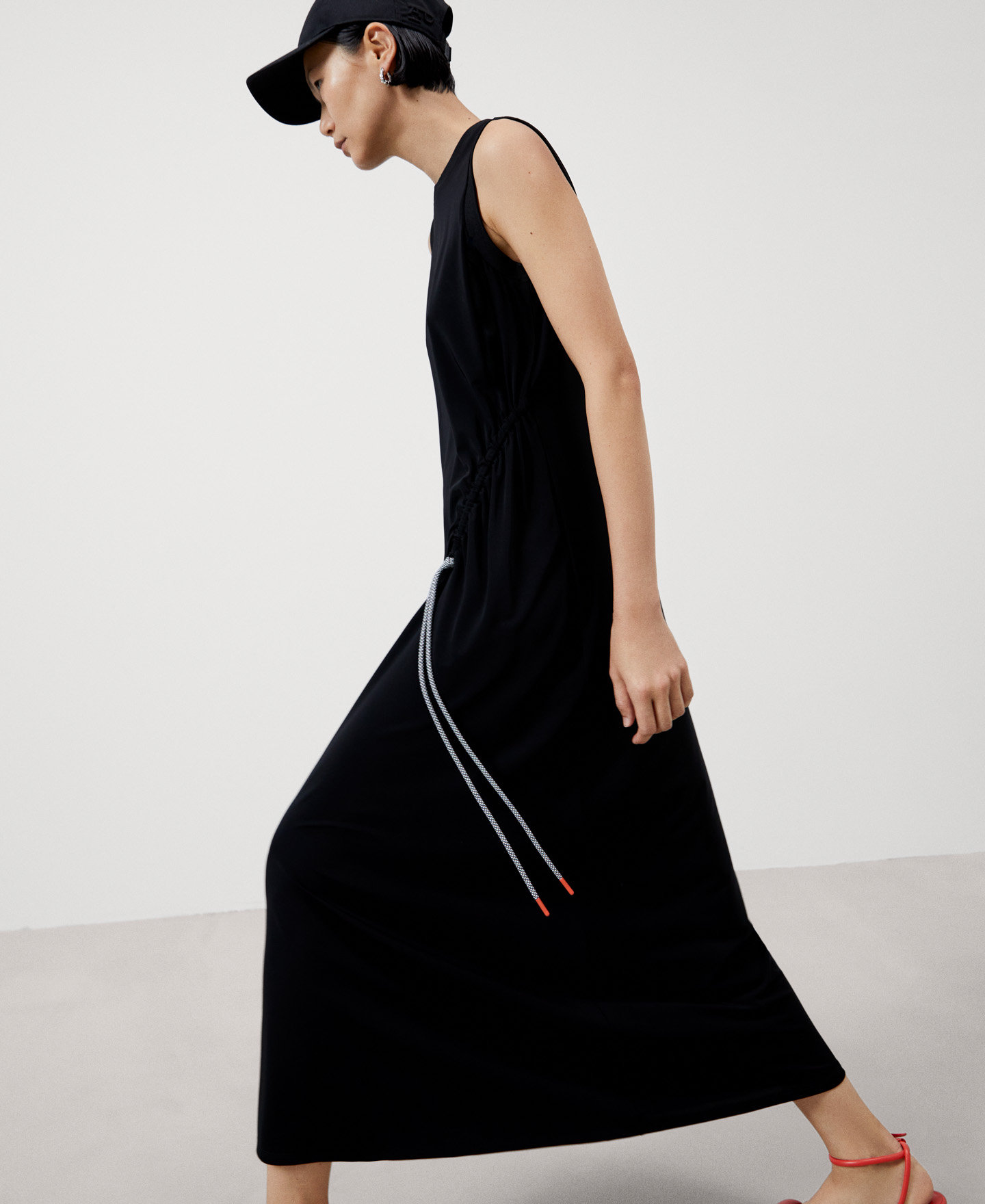 Vestido comprido em malha de viscose image number 4