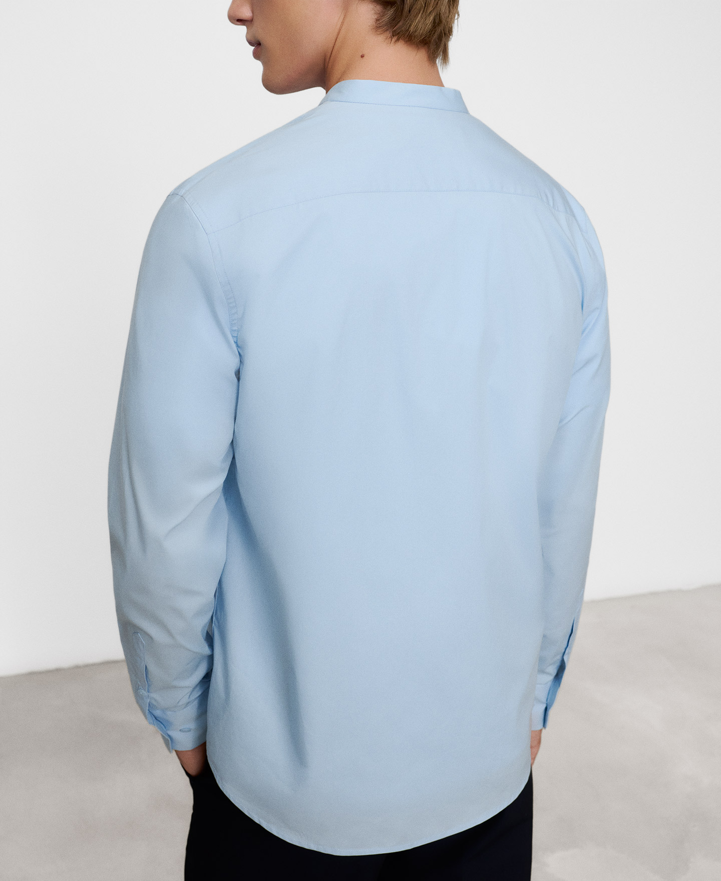Cotton regular fit mandarin collar shirt image number 2