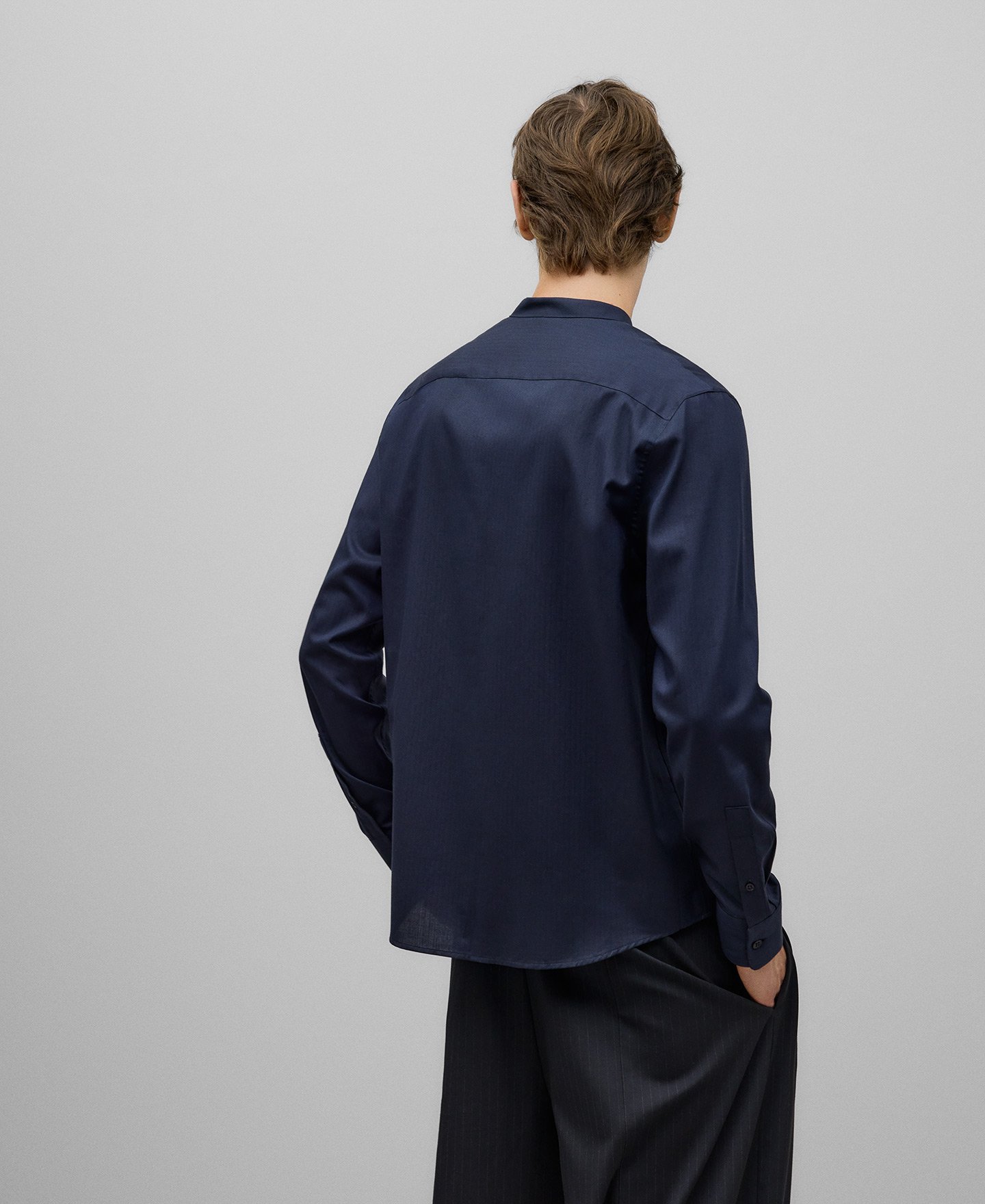 Camisa cuello panadero algod&oacute;n hombre image number 2