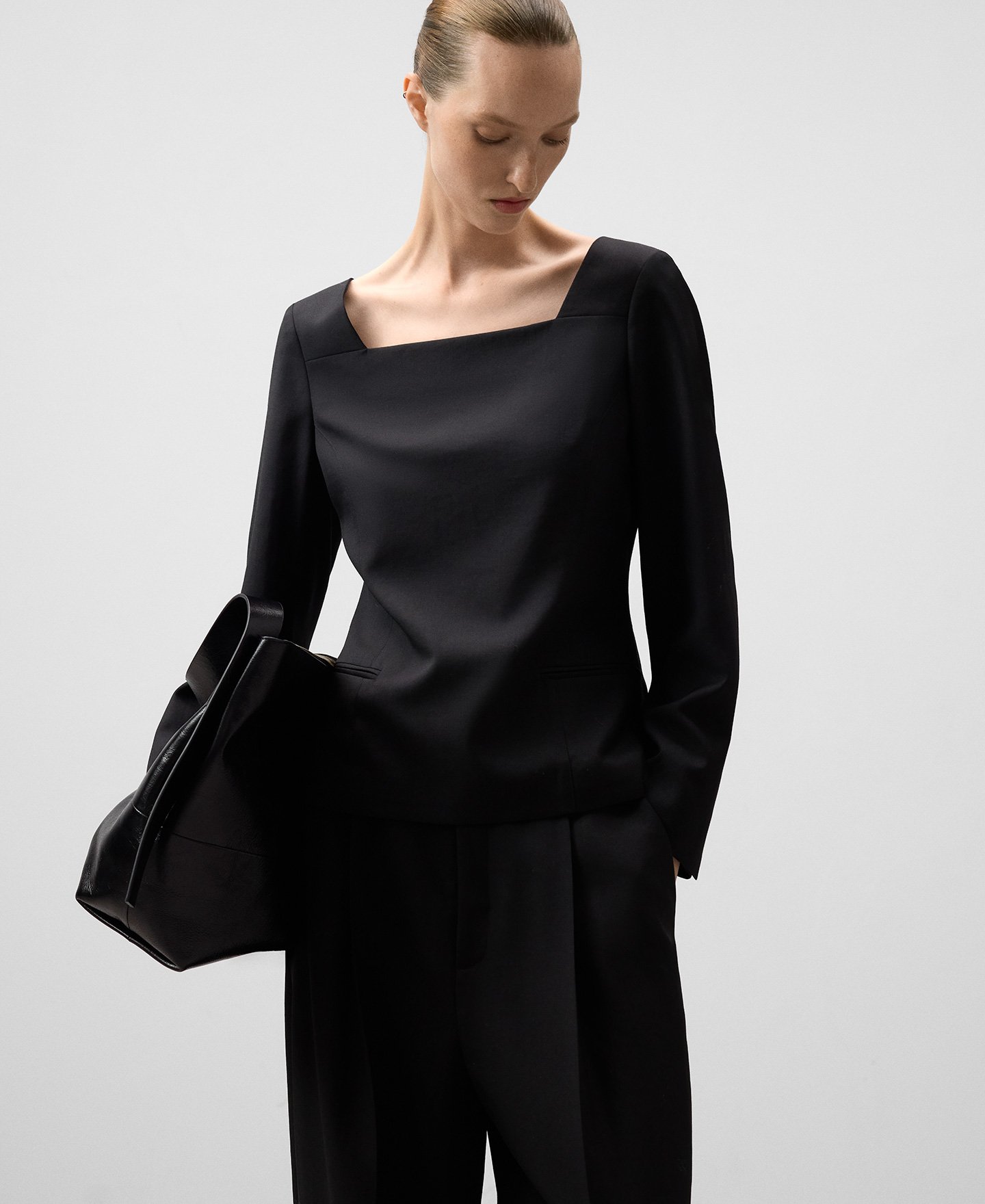 Top sastre escote cuadrado mujer image number 0